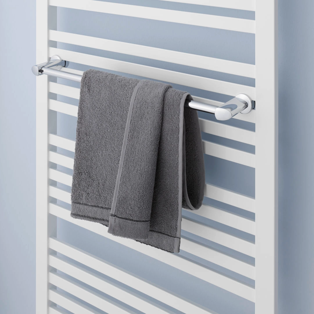 Kermi Design-Heizkörper „Geneo® quadris“ 44,7 × 149,4 cm in Graphit Metallic Kermi Design-Heizkörper „Geneo® quadris“ 44,7 × 149,4 cm in Graphit Metallic