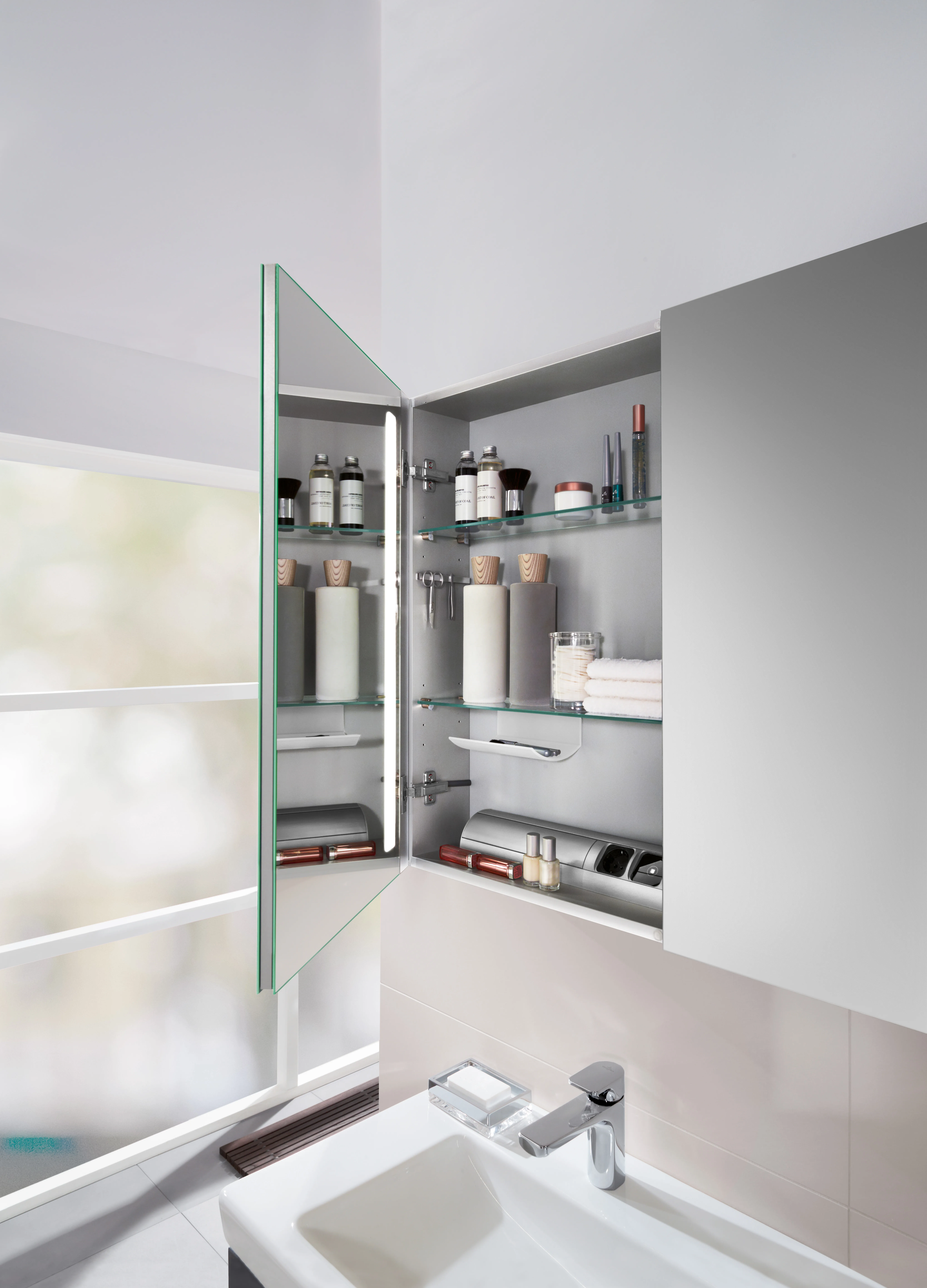 Villeroy & Boch Vorbau-Spiegelschrank „My View 14“ 1000 × 750 × 173 mm in White Matt