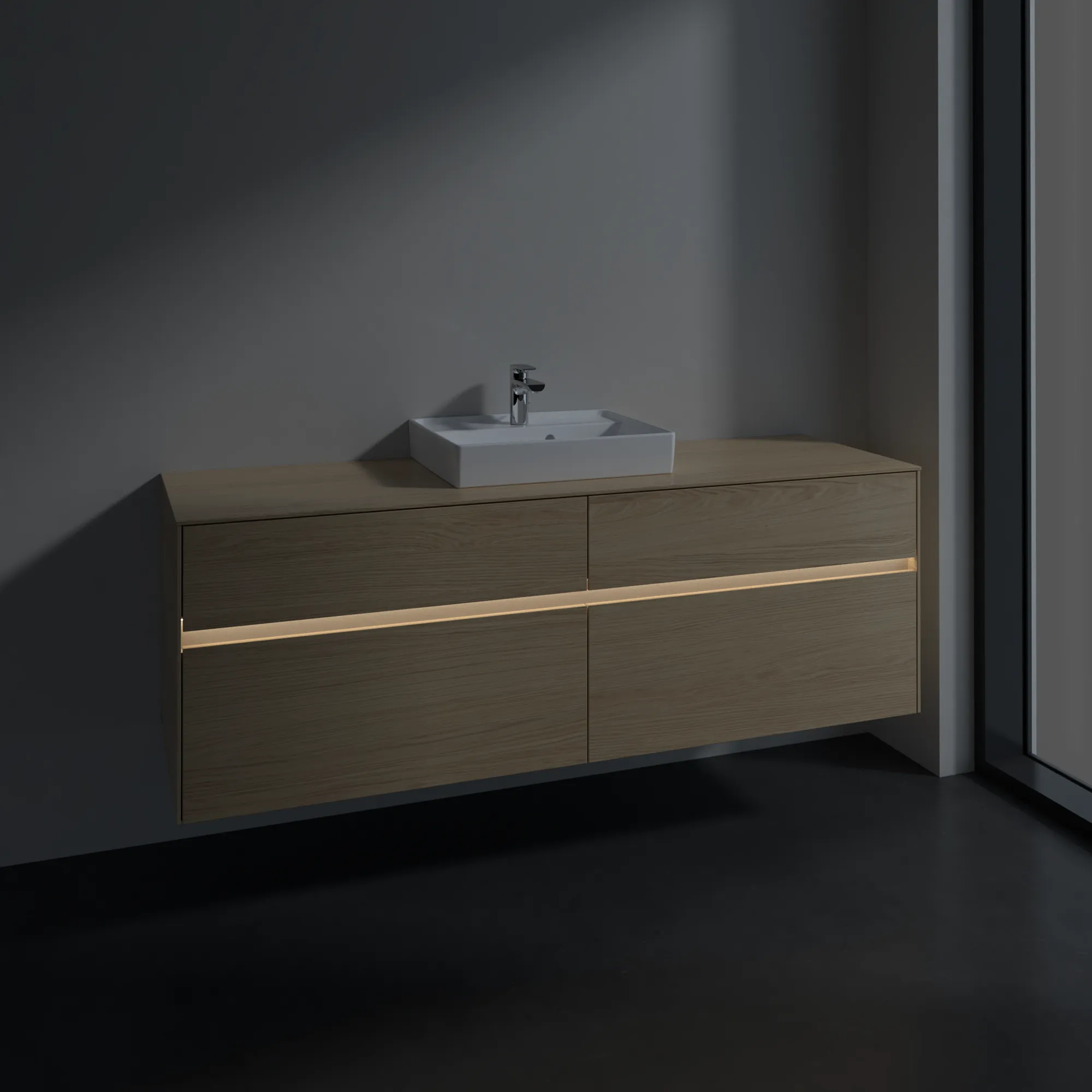 Villeroy & Boch Waschtischunterschrank „Collaro“ 1600 × 548 × 500 mm Nordic Oak, mit Beleuchtung, für Becken mittig