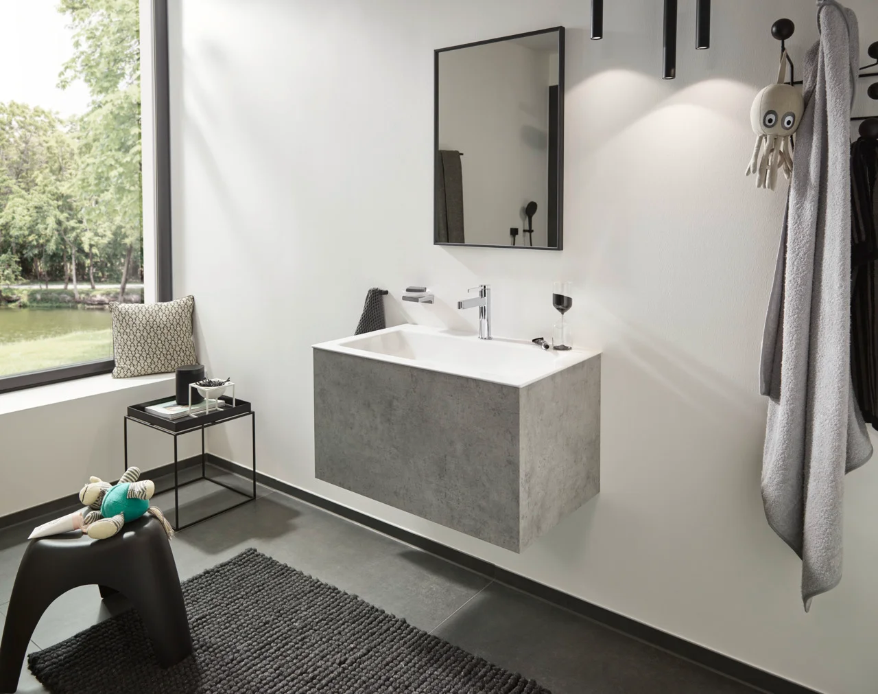 Hansgrohe Finoris Einhebel-Waschtischmischer 110 mit Push-Open Ablaufgarnitur Chrom, Ausladung 139 mm, Auslaufhöhe 113 mm