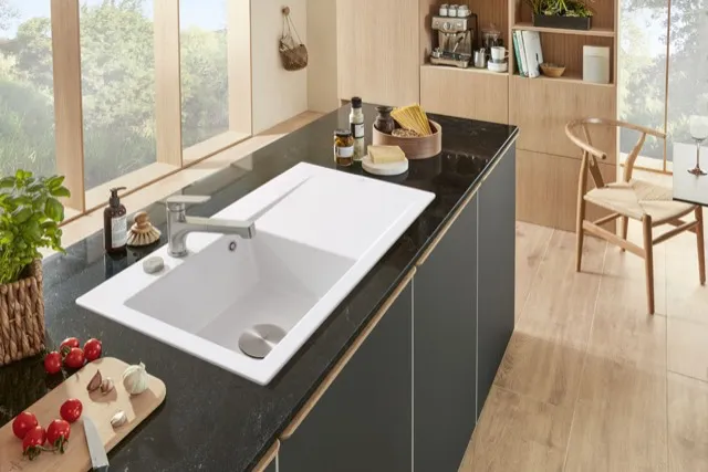 Villeroy & Boch Küchenarmatur „Junis Shower“ Ausladung 213 mm Villeroy & Boch Küchenarmatur „Junis Shower“ Ausladung 213 mm