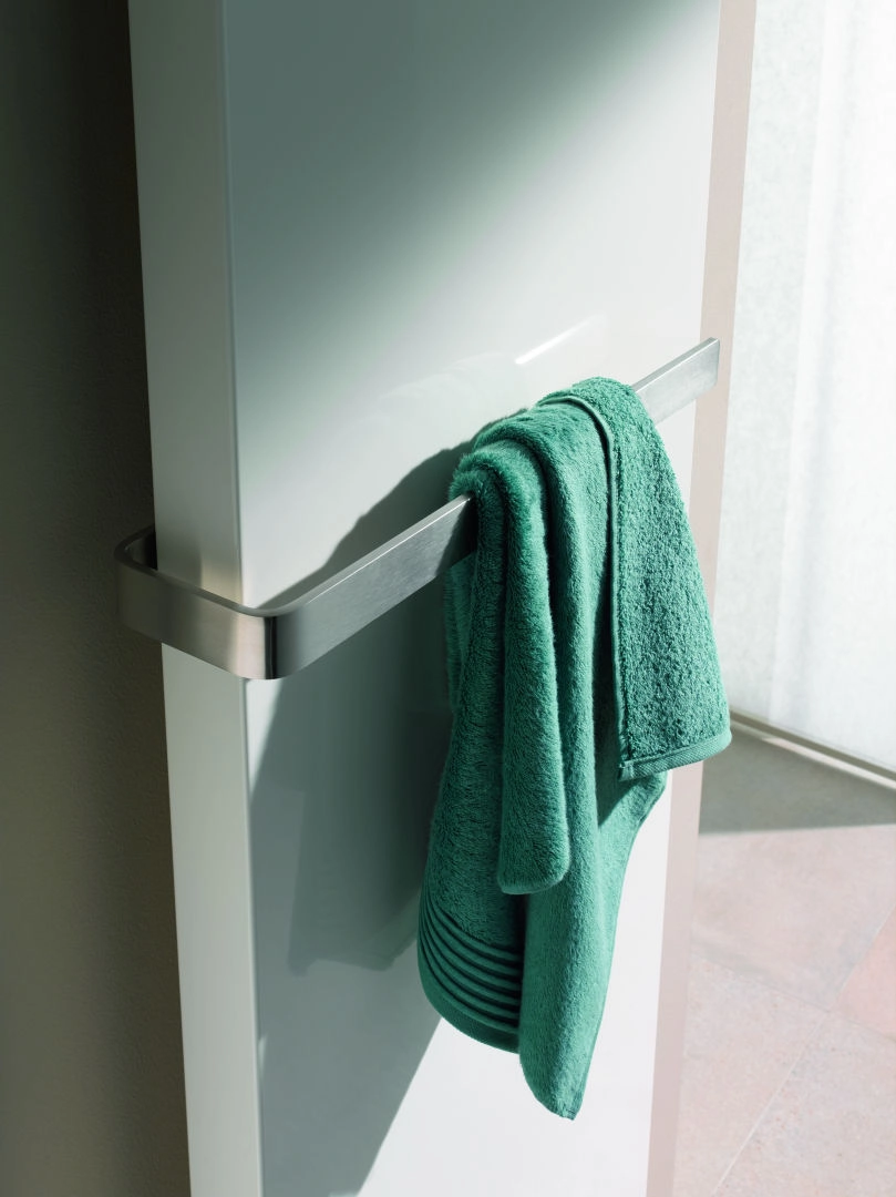 Kermi Design-Heizkörper „Rubeo®“ 57 × 152,5 cm in Farbkonzept Kermi Design-Heizkörper „Rubeo®“ 57 × 152,5 cm in Farbkonzept
