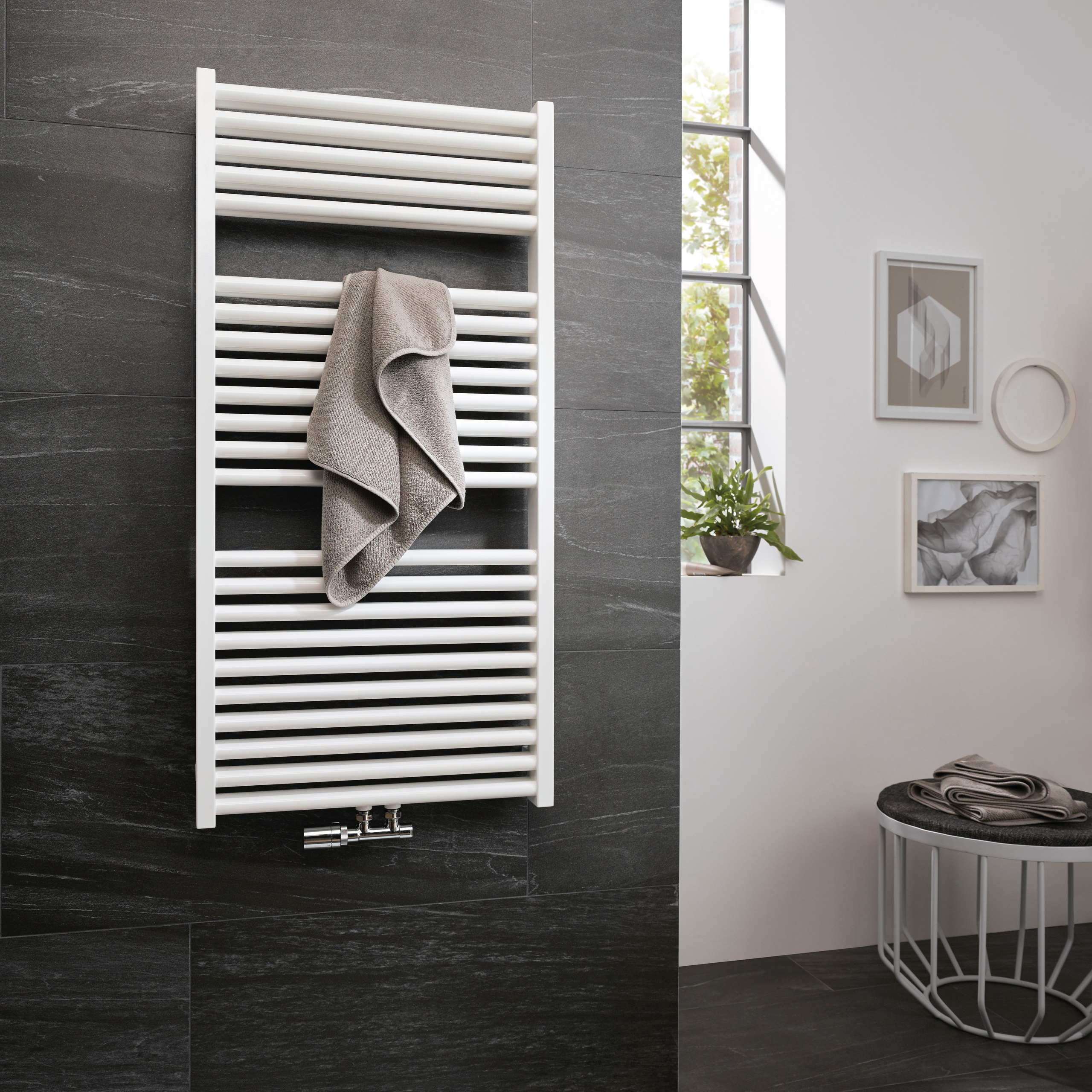 HSK Design-Heizkörper „Line“ 75 × 177,5 cm in Perl-Grau