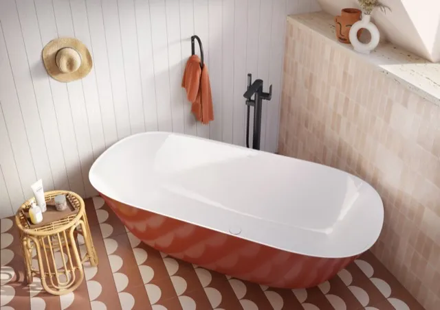 Villeroy & Boch Badewanne „Theano“ freistehend oval 175 × 80 cm, Mittelablauf in Weiß Alpin / Colour On Demand