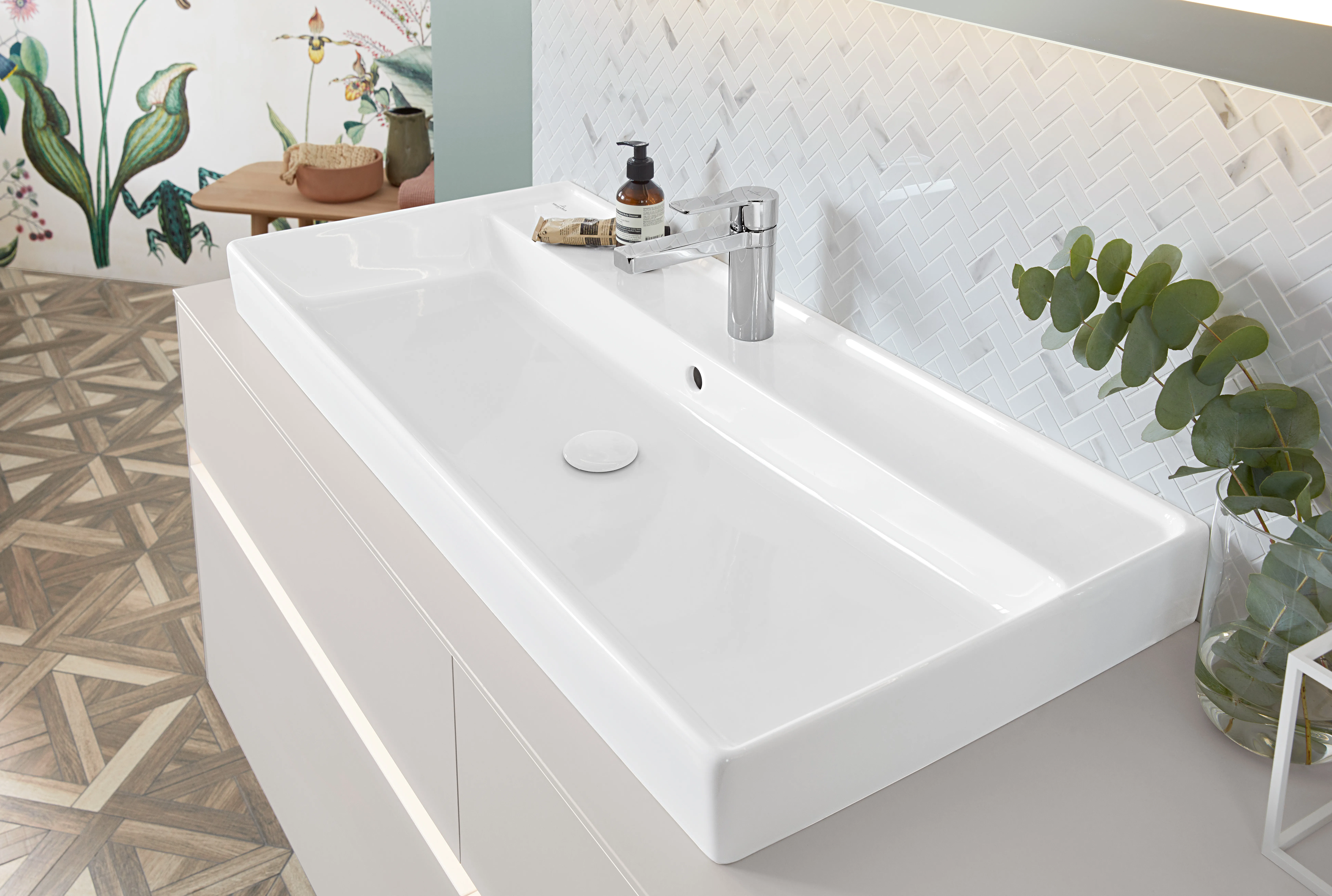 Villeroy & Boch Schrankwaschtisch aus TitanCeram geschliffen „Collaro“ 1000 × 470 × 160 mm, mit Hahnlochbohrung, Hahnlochposition mittig in Weiß Alpin Villeroy & Boch Schrankwaschtisch aus TitanCeram geschliffen „Collaro“ 1000 × 470 × 160 mm, mit Hahnlochbohrung, Hahnlochposition mittig in Weiß Alpin