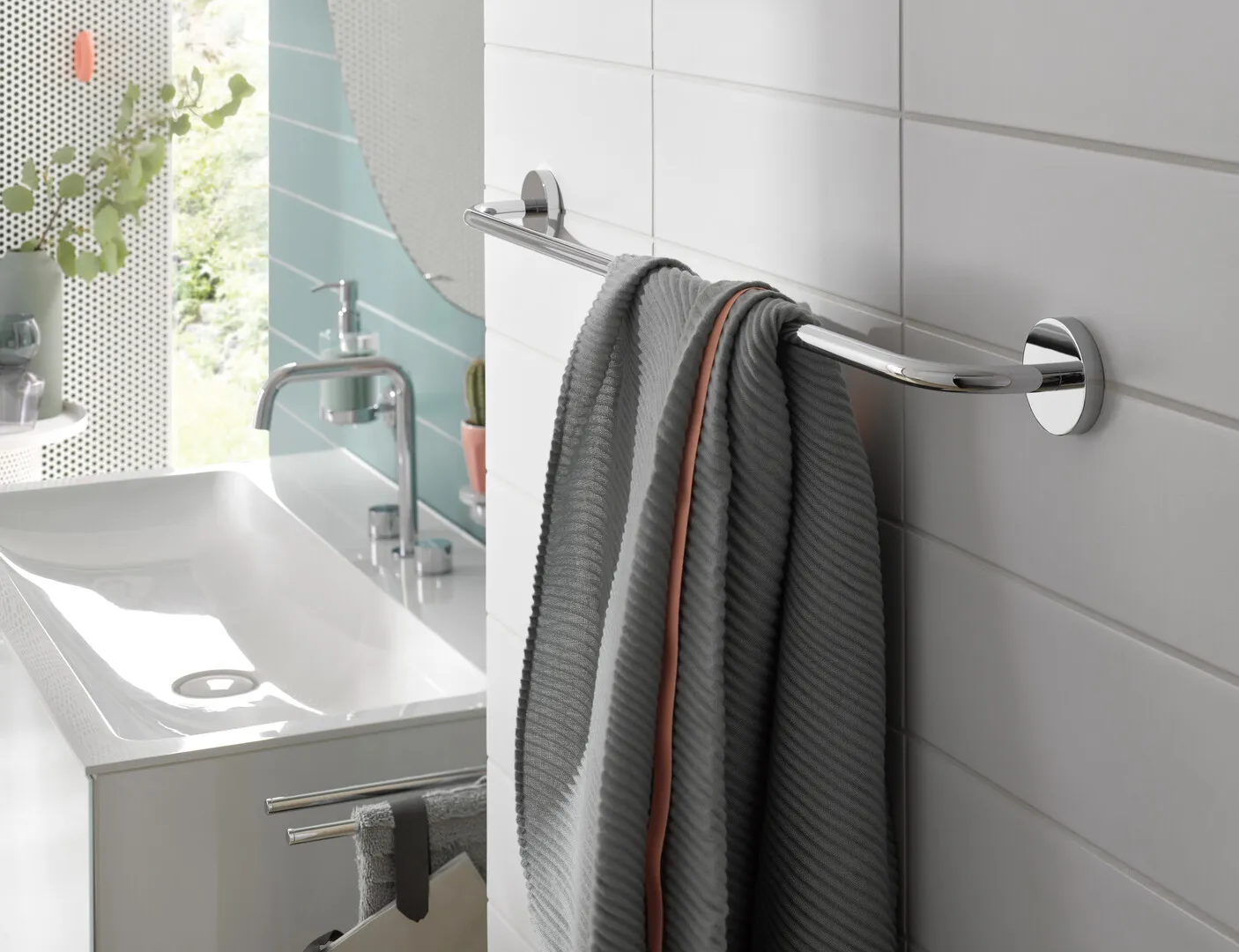 round Badetuchhalter 500 mm, weiß round Badetuchhalter 500 mm, weiß