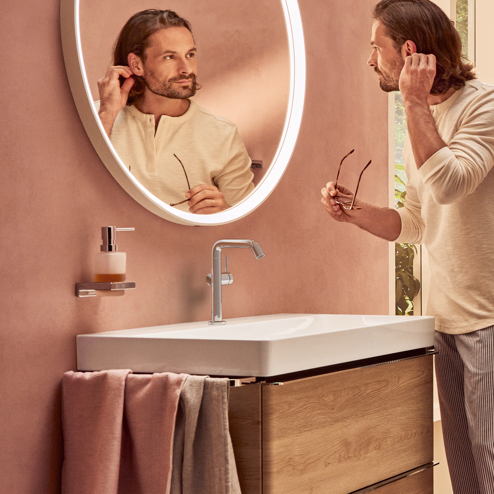 Tecturis S Einhebel-Waschtischmischer 210 Fine CoolStart mit Schwenkauslauf und Push-Open Ablaufgarnitur Chrom Tecturis S Einhebel-Waschtischmischer 210 Fine CoolStart mit Schwenkauslauf und Push-Open Ablaufgarnitur Chrom