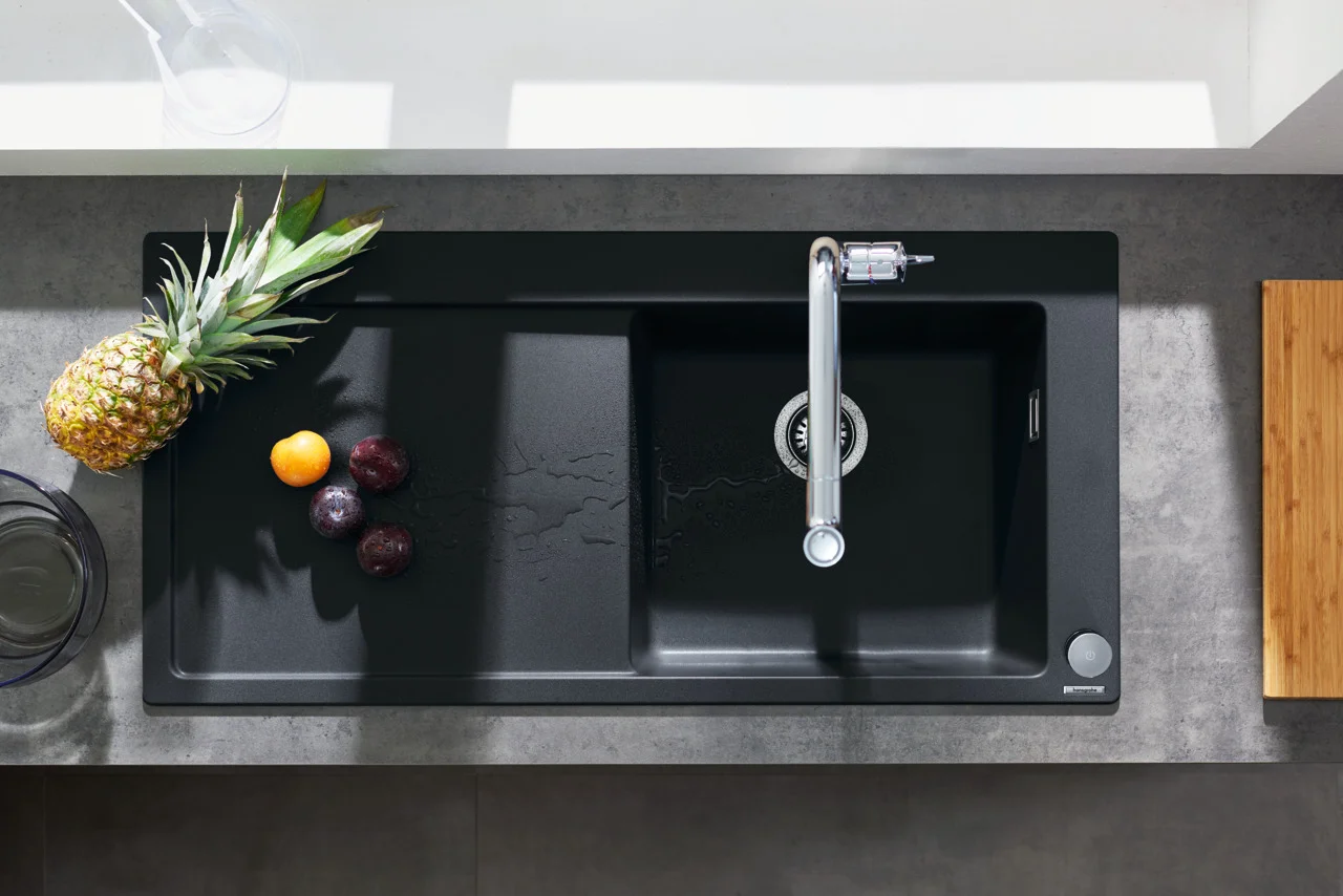 Hansgrohe Einbauspüle S51 Serie, Graphitschwarz, 370x370 mm, 2 Hauptbecken, Aufbau, Beckentiefe 190 mm Hansgrohe Einbauspüle S51 Serie, Graphitschwarz, 370x370 mm, 2 Hauptbecken, Aufbau, Beckentiefe 190 mm