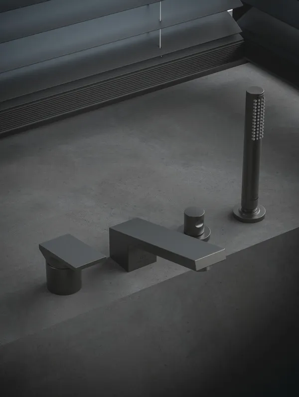 Ideal Standard 4-Loch-Badearmatur Extra mit Handbrause, Serie: Extra, Farbe: Magnetic Grey