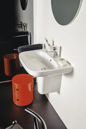 Waschbecken „i.lifeA“ 60 × 48 × 18 cm, Hahnlochposition mittig Waschbecken „i.lifeA“ 60 × 48 × 18 cm, Hahnlochposition mittig