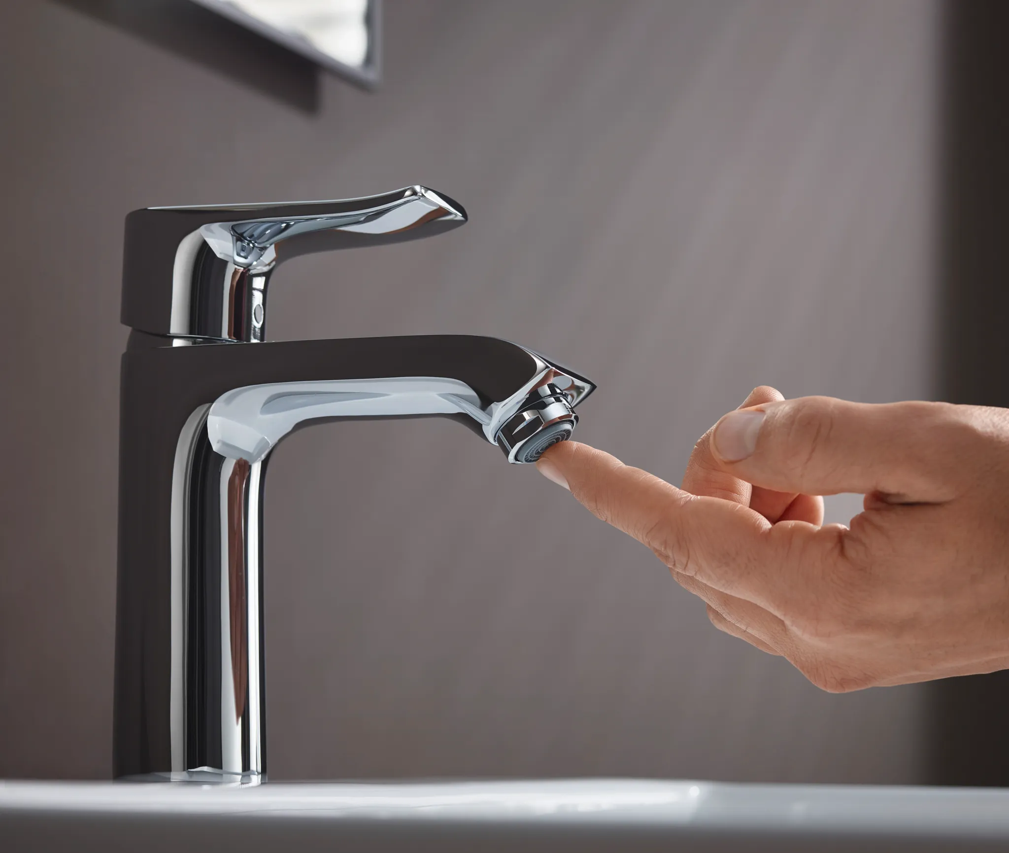 Hansgrohe Metris Einhebel-Waschtischmischer 110 mit Zugstangen-Ablaufgarnitur, Chrom Hansgrohe Metris Einhebel-Waschtischmischer 110 mit Zugstangen-Ablaufgarnitur, Chrom