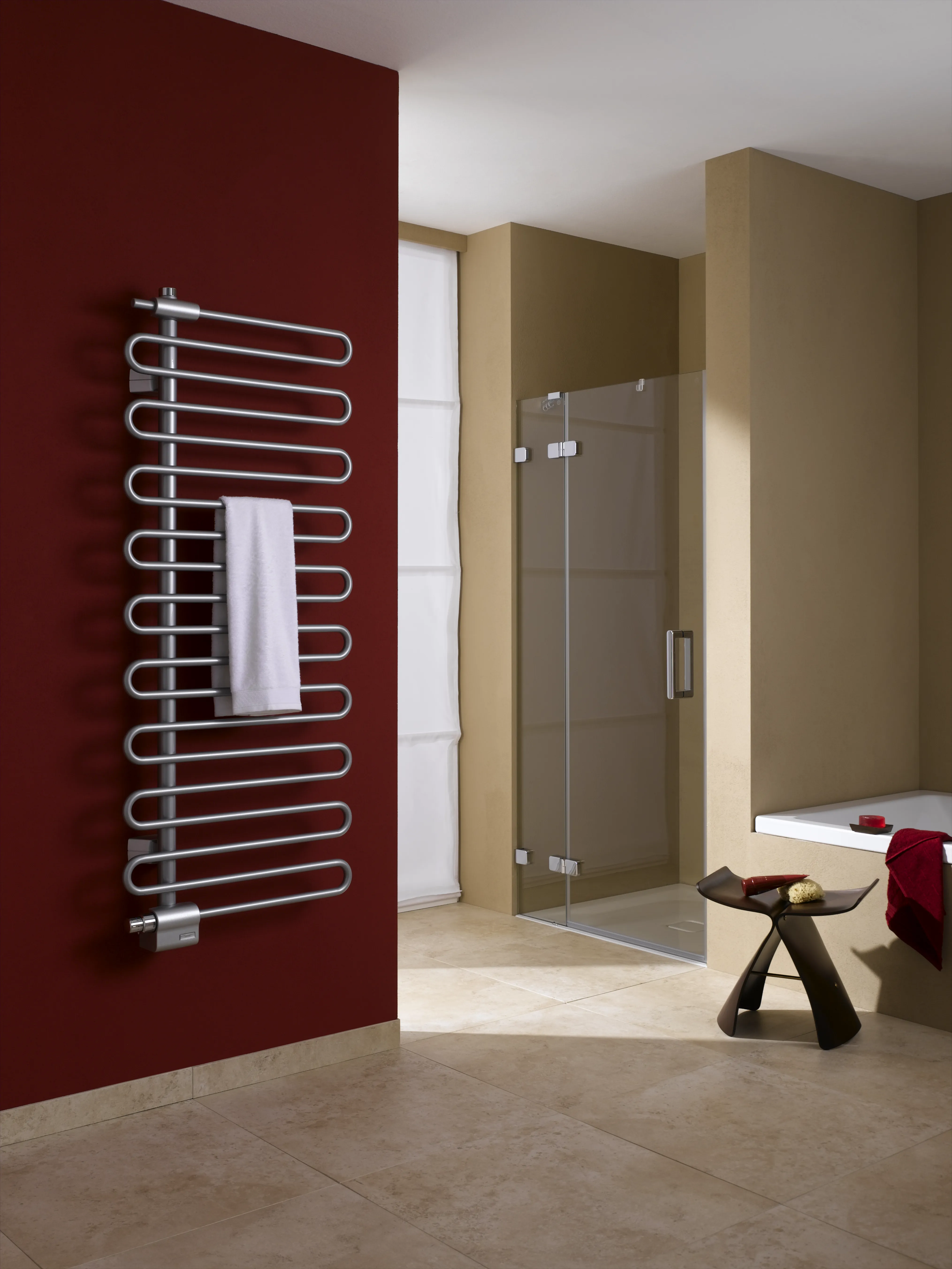 Kermi Design-Heizkörper „Icaro®“ 40 × 144,6 cm in Graphit Metallic Kermi Design-Heizkörper „Icaro®“ 40 × 144,6 cm in Graphit Metallic