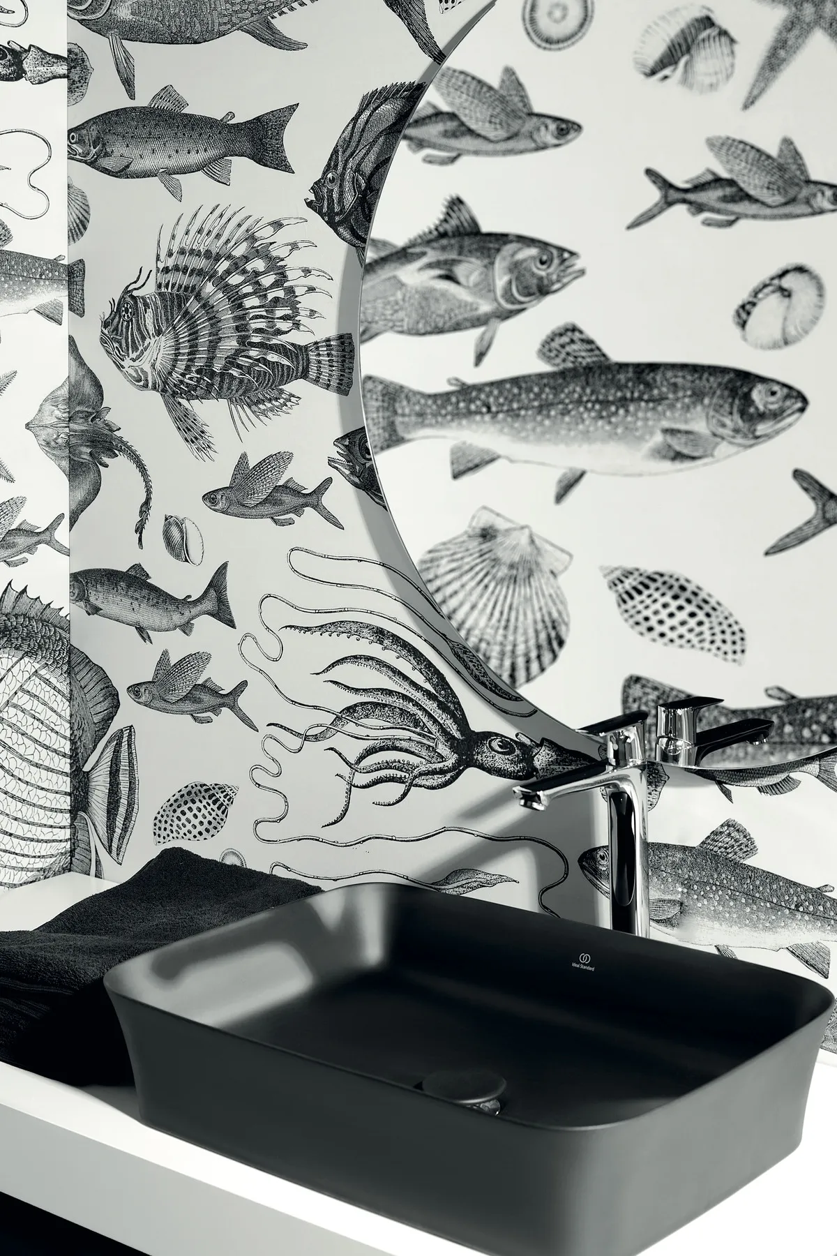 Waschtischarmatur Connect Air, mit verlängerter Sockel, mit Ablaufgarnitur, Ausladung 150mm, Brushed Gold Waschtischarmatur Connect Air, mit verlängerter Sockel, mit Ablaufgarnitur, Ausladung 150mm, Brushed Gold