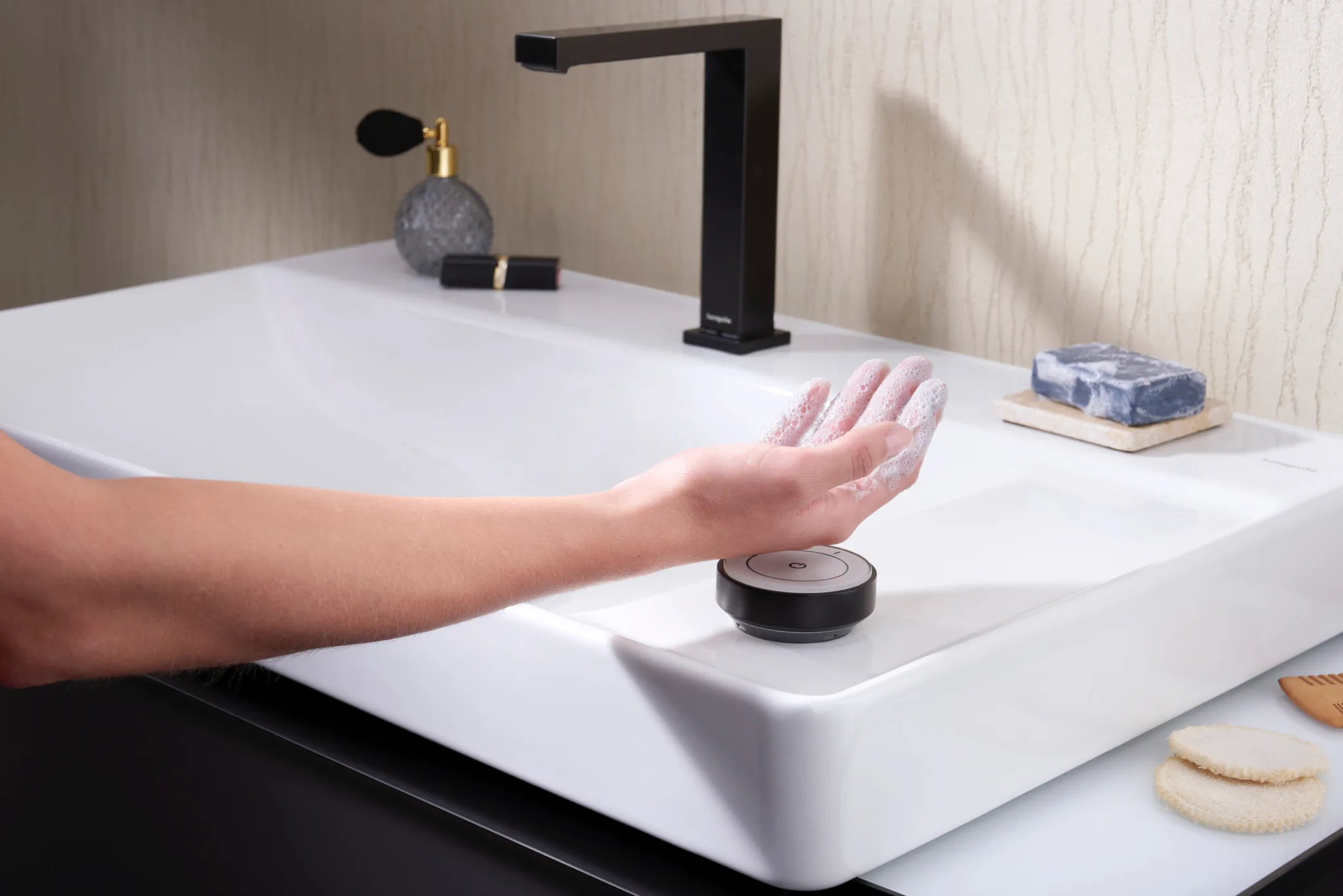 Xelu Q Waschtisch mit Ablage rechts 800/480 mit 2 Hahnlöchern ohne Überlauf, SmartClean Weiß Xelu Q Waschtisch mit Ablage rechts 800/480 mit 2 Hahnlöchern ohne Überlauf, SmartClean Weiß