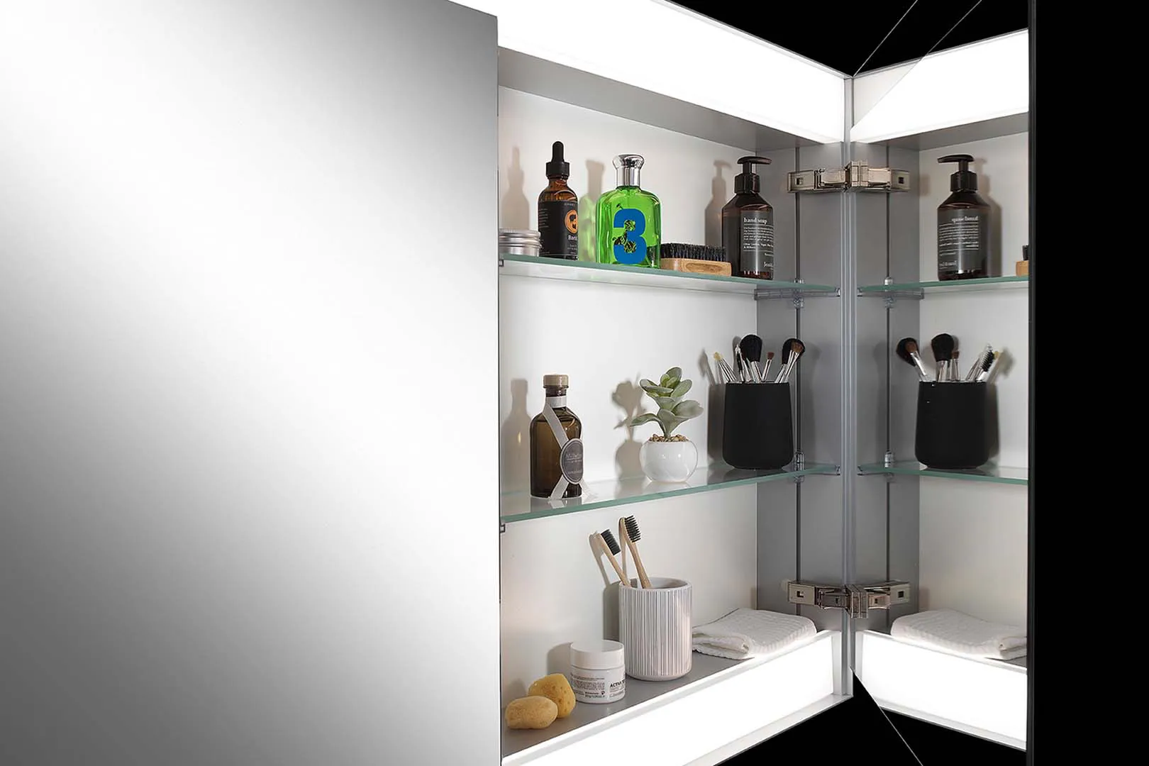 Schneider Spiegelschrank FILO HCL ALS1 100/2/HCL - Weiß, Aluminiumkorpus, LED-Beleuchtung (2000-6500K), Schweizer Ausführung Schneider Spiegelschrank FILO HCL ALS1 100/2/HCL - Weiß, Aluminiumkorpus, LED-Beleuchtung (2000-6500K), Schweizer Ausführung