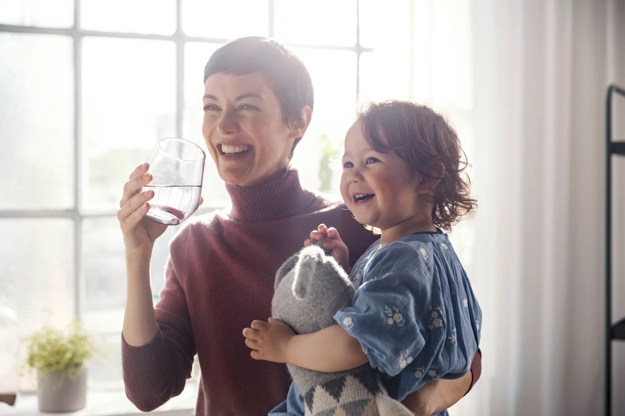 Hansgrohe Aqittura M91 SodaSystem 210 Mischer, Ausziehauslauf, 1jet, sBox, Starter Set, Mattschwarz