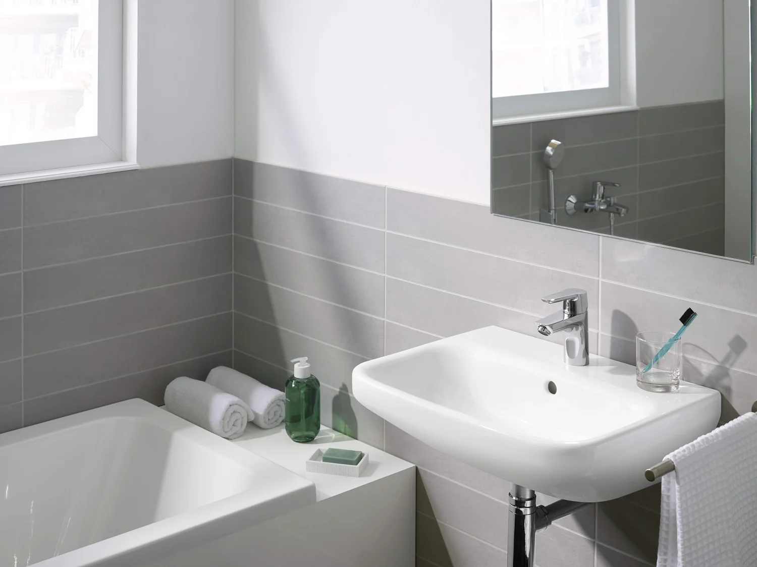 HansaPOLO Waschtischarmatur HansaPOLO 2017 Einhebelmischer, Niederdruck, Chrom