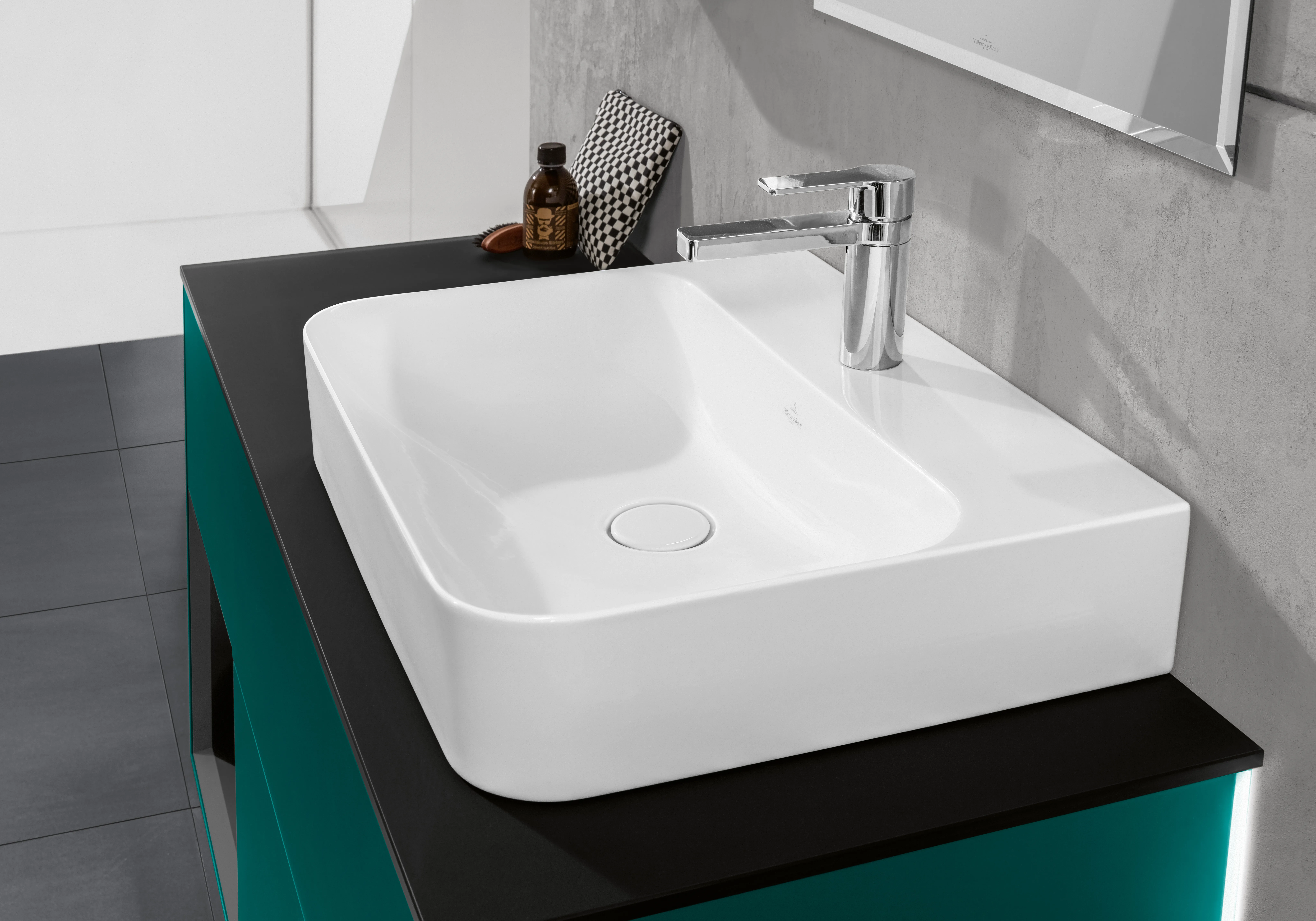 Villeroy & Boch Wandwaschtisch aus TitanCeram geschliffen „Finion“ 600 × 470 × 164 mm, mit Hahnlochbohrung, Hahnlochposition mittig in Weiß Alpin, mit CeramicPlus Villeroy & Boch Wandwaschtisch aus TitanCeram geschliffen „Finion“ 600 × 470 × 164 mm, mit Hahnlochbohrung, Hahnlochposition mittig in Weiß Alpin, mit CeramicPlus