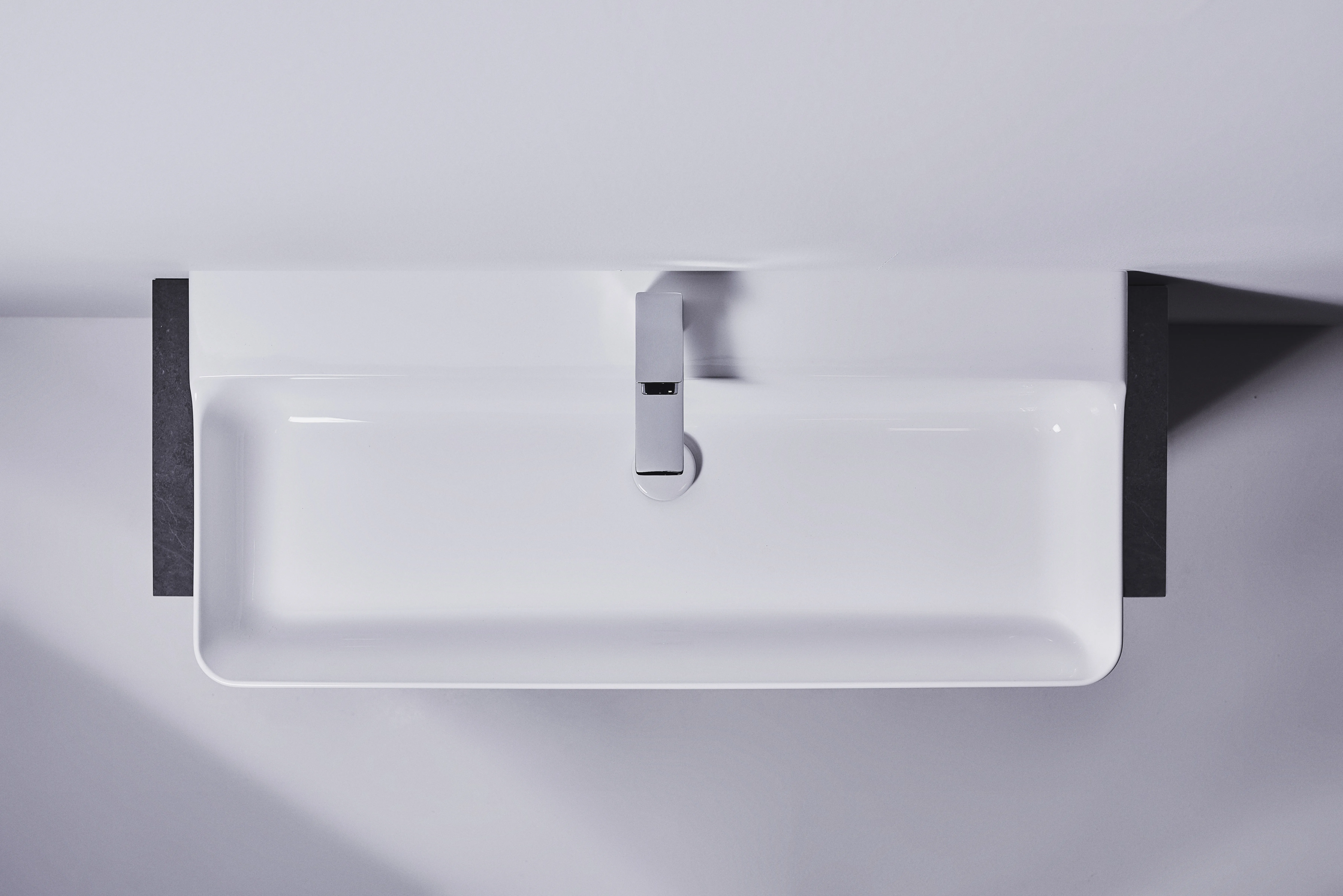 Waschbecken „Conca“ 100 × 45 × 14,5 cm, Hahnlochposition mittig in Weiß Waschbecken „Conca“ 100 × 45 × 14,5 cm, Hahnlochposition mittig in Weiß