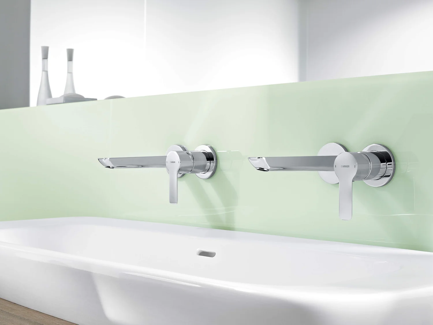 HansaLIGNA Waschtischarmatur, Einhebelmischer Fertigmontageset für Waschtischbatterie, Rosette rund, Ausladung 185 mm, DN15 Chrom HansaLIGNA Waschtischarmatur, Einhebelmischer Fertigmontageset für Waschtischbatterie, Rosette rund, Ausladung 185 mm, DN15 Chrom