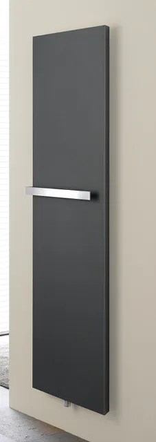 BEMM Design-Heizkörper „Plawa Purline“ 75,5 × 200 cm in Lichtgrau samtmatt
