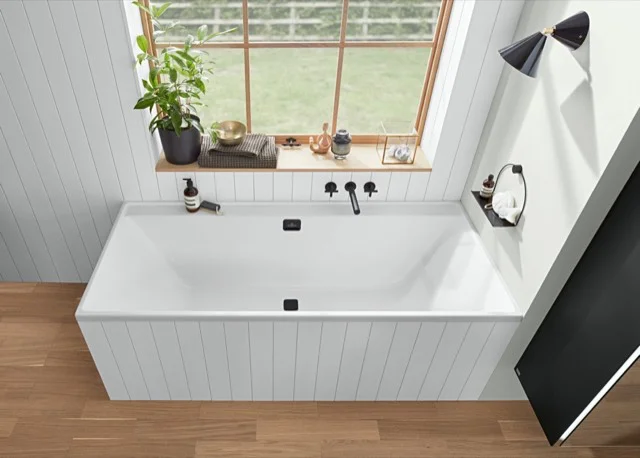 Villeroy & Boch Collaro rechteckige Badewanne in Stone White, 1600 x 750 mm, Höhe 470 mm, Einbauhöhe 580–622 mm, Acryl, matt, mit Mittelablauf
