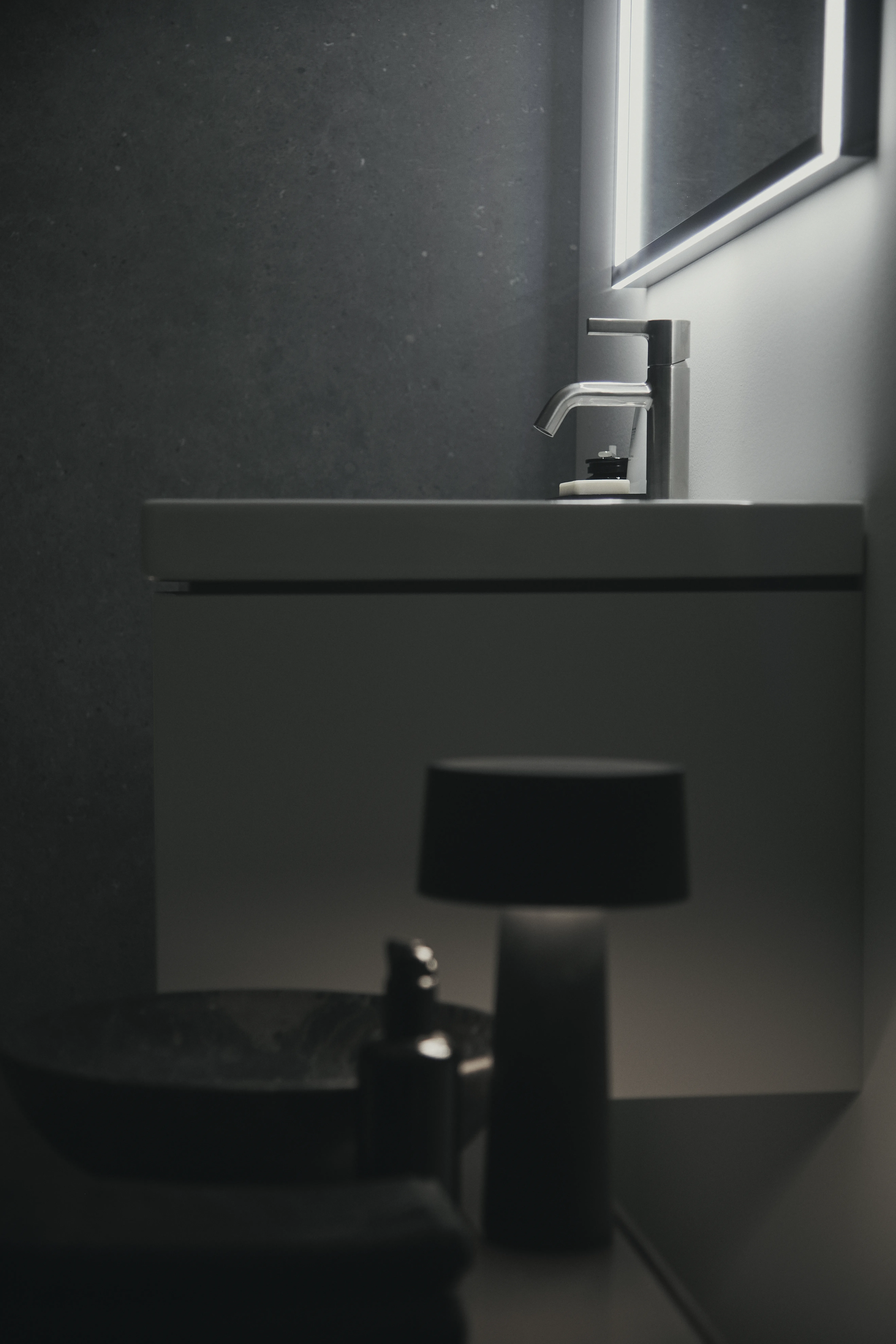 Ideal Standard Möbelwaschtischunterschrank Conca 1 Auszug Weiß Ideal Standard Möbelwaschtischunterschrank Conca 1 Auszug Weiß