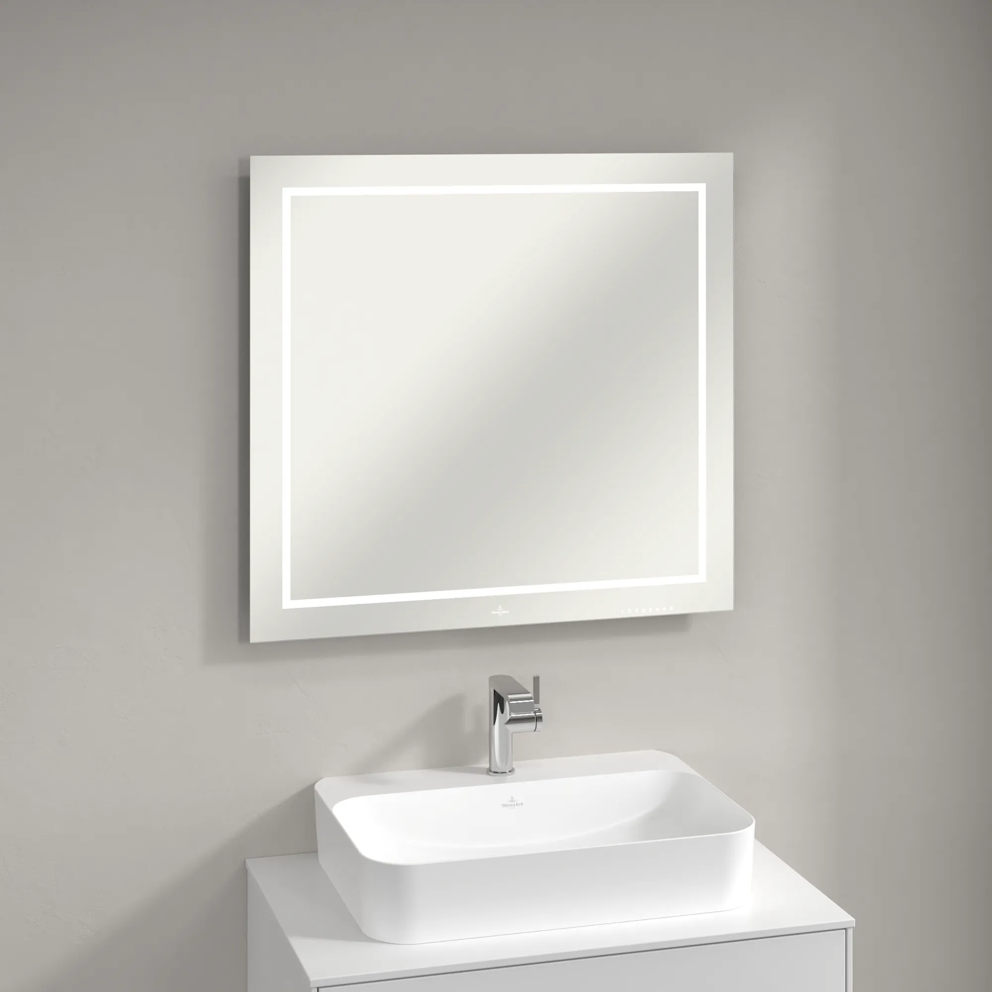 Villeroy & Boch Spiegel „Finion“ 600 × 750 mm in White Matt