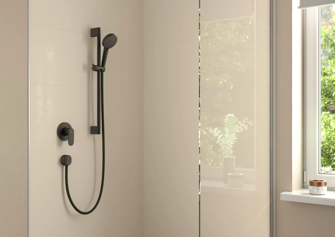Hansgrohe FixFit Wandanschluss S mit Rückflussverhinderer, mattschwarz, DN15, G 1/2