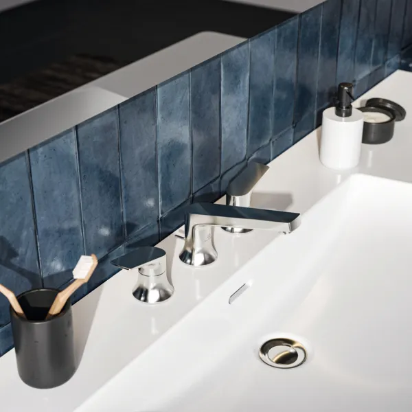 Ideal Standard Möbelwaschtisch La Dolce Vita 1260 mm, 3 Hahnlöcher mittig, Überlauf rechts, weiß (Alpin), 145 mm hoch Ideal Standard Möbelwaschtisch La Dolce Vita 1260 mm, 3 Hahnlöcher mittig, Überlauf rechts, weiß (Alpin), 145 mm hoch
