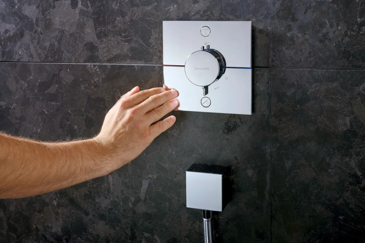 Hansgrohe iBox universal 2 Grundkörper - wärme- und schallisolierend, rotationssymmetrische Montage, einstellbarer Montagering in 5 mm Schritten, für alle neuen Brausen-, Wannen- und Thermostat-Fertigsets Unterputz (ShowerSelect Comfort, DuoTurn) Hansgrohe iBox universal 2 Grundkörper - wärme- und schallisolierend, rotationssymmetrische Montage, einstellbarer Montagering in 5 mm Schritten, für alle neuen Brausen-, Wannen- und Thermostat-Fertigsets Unterputz (ShowerSelect Comfort, DuoTurn)