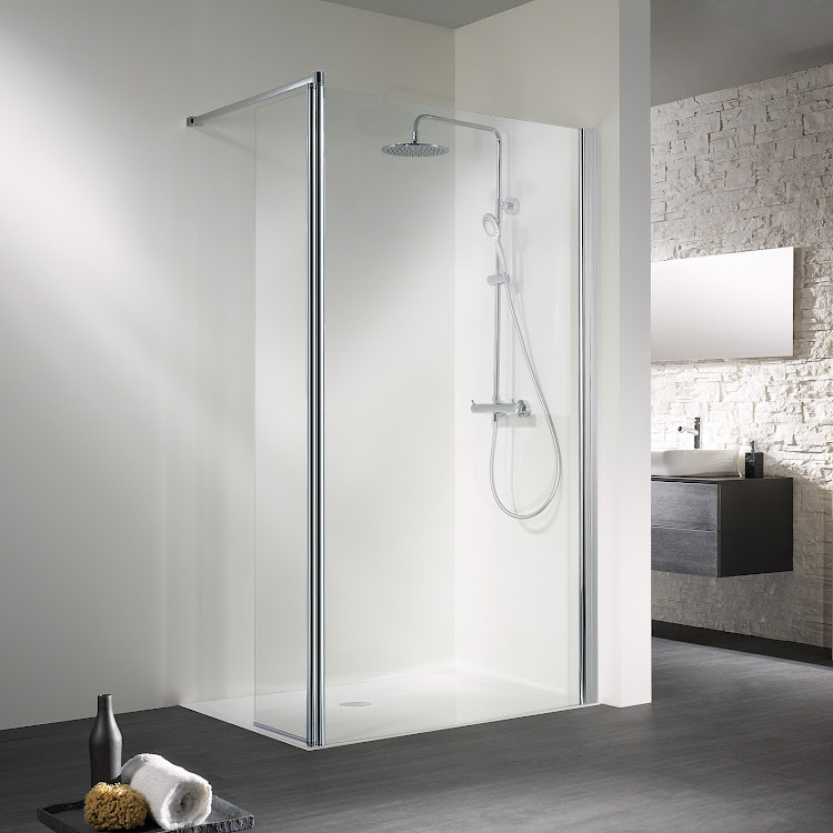 HSK Walk-In-Duschkabine Frontelement mit beweglichem Seitenteil „Easy 1“ Glas Mattierung mittig (65 cm), Profile Pergamon, B: 900 mm H: 2000 mm T: 350 mm HSK Walk-In-Duschkabine Frontelement mit beweglichem Seitenteil „Easy 1“ Glas Mattierung mittig (65 cm), Profile Pergamon, B: 900 mm H: 2000 mm T: 350 mm