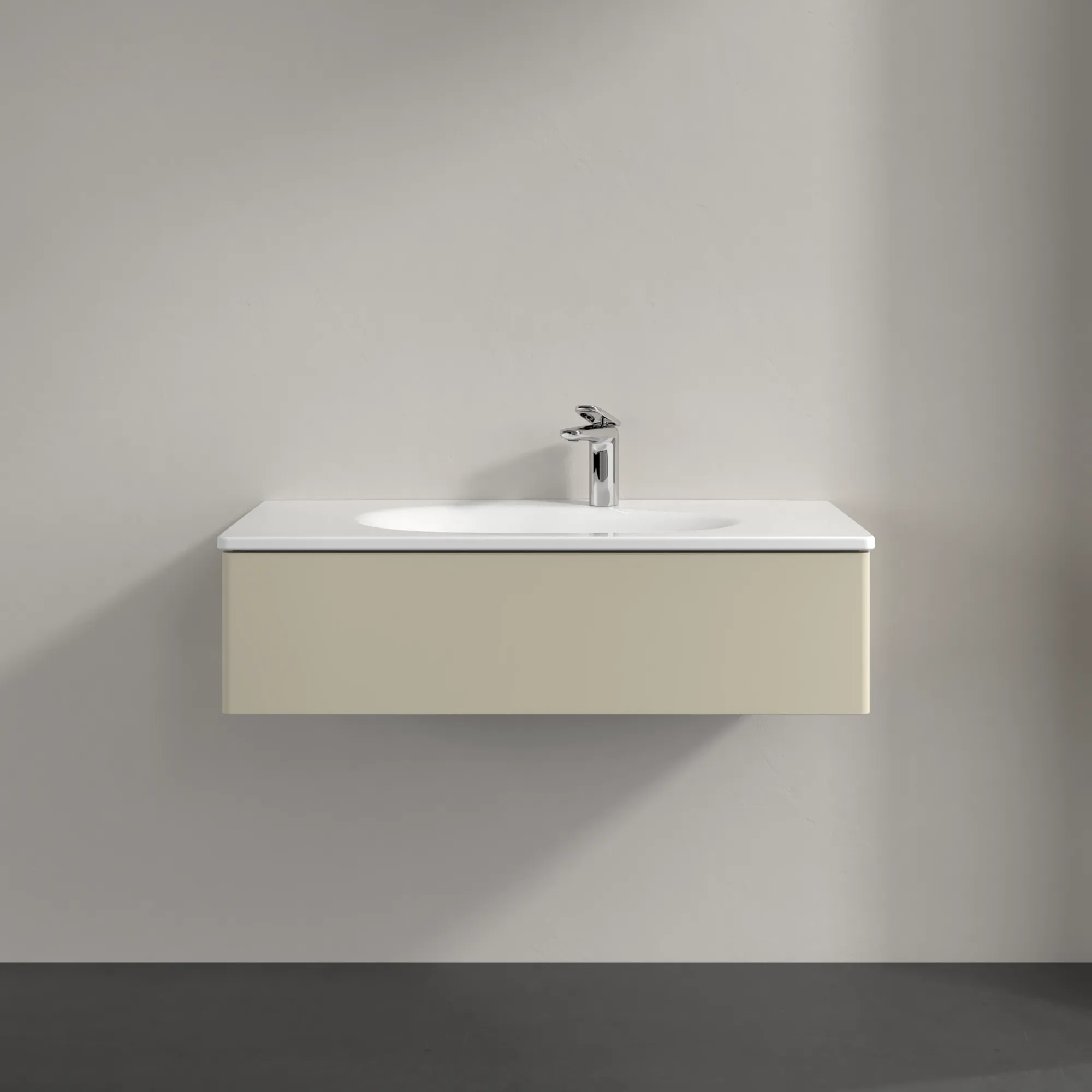 Villeroy & Boch Waschtischunterschrank für Schrankwaschtisch „Antao“ 988 × 256 × 493 mm Silk Grey Matt Lacquer, ohne Hahnlochbohrung, für Becken mittig, ohne Beleuchtung Villeroy & Boch Waschtischunterschrank für Schrankwaschtisch „Antao“ 988 × 256 × 493 mm Silk Grey Matt Lacquer, ohne Hahnlochbohrung, für Becken mittig, ohne Beleuchtung