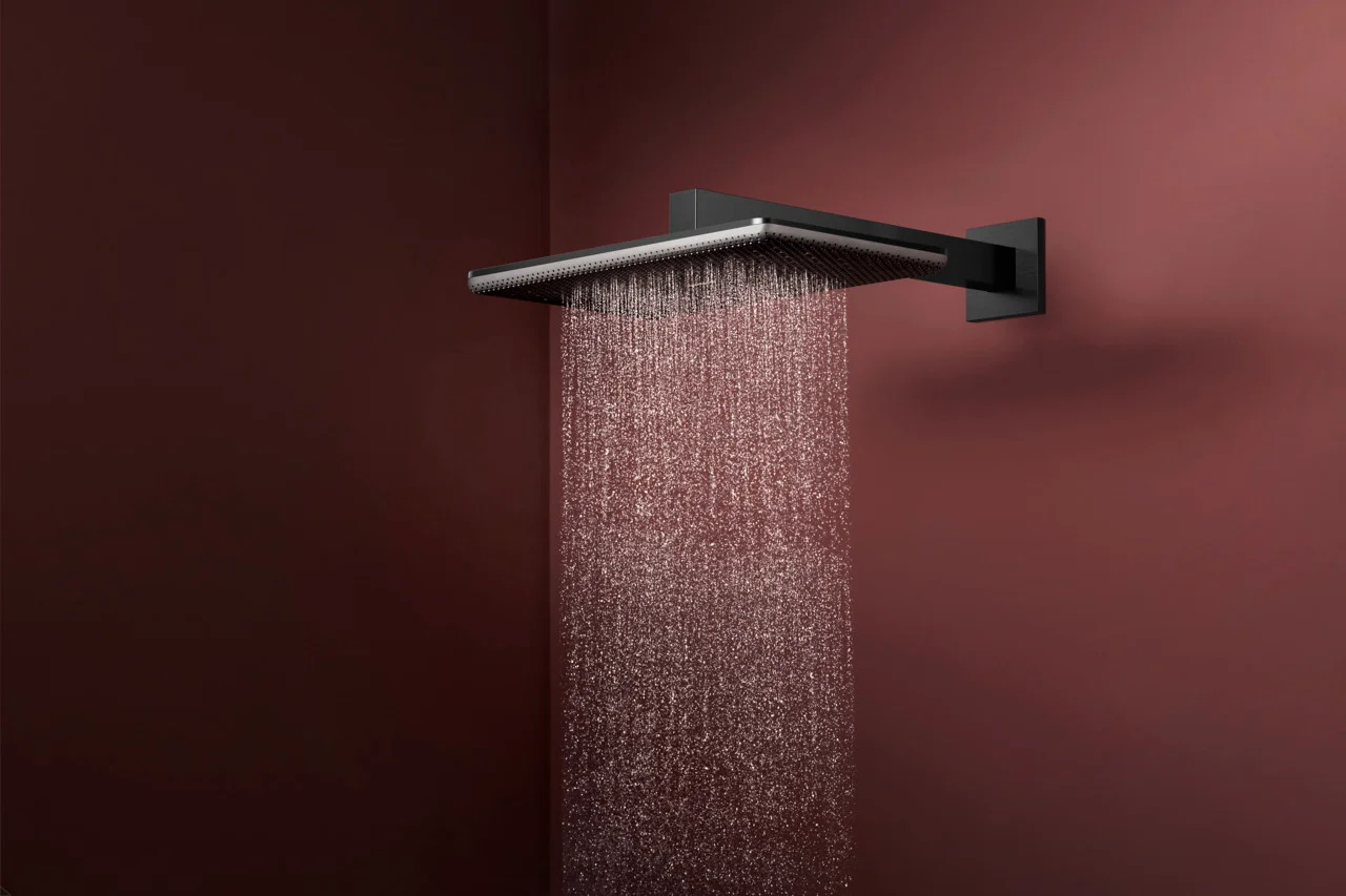 Hansgrohe Raindance Alive Q Kopfbrause, Brushed Black Chrome, 214 x 343 mm, 1-Jet, verstellbarer Winkel, DropGuard, G 1/2
