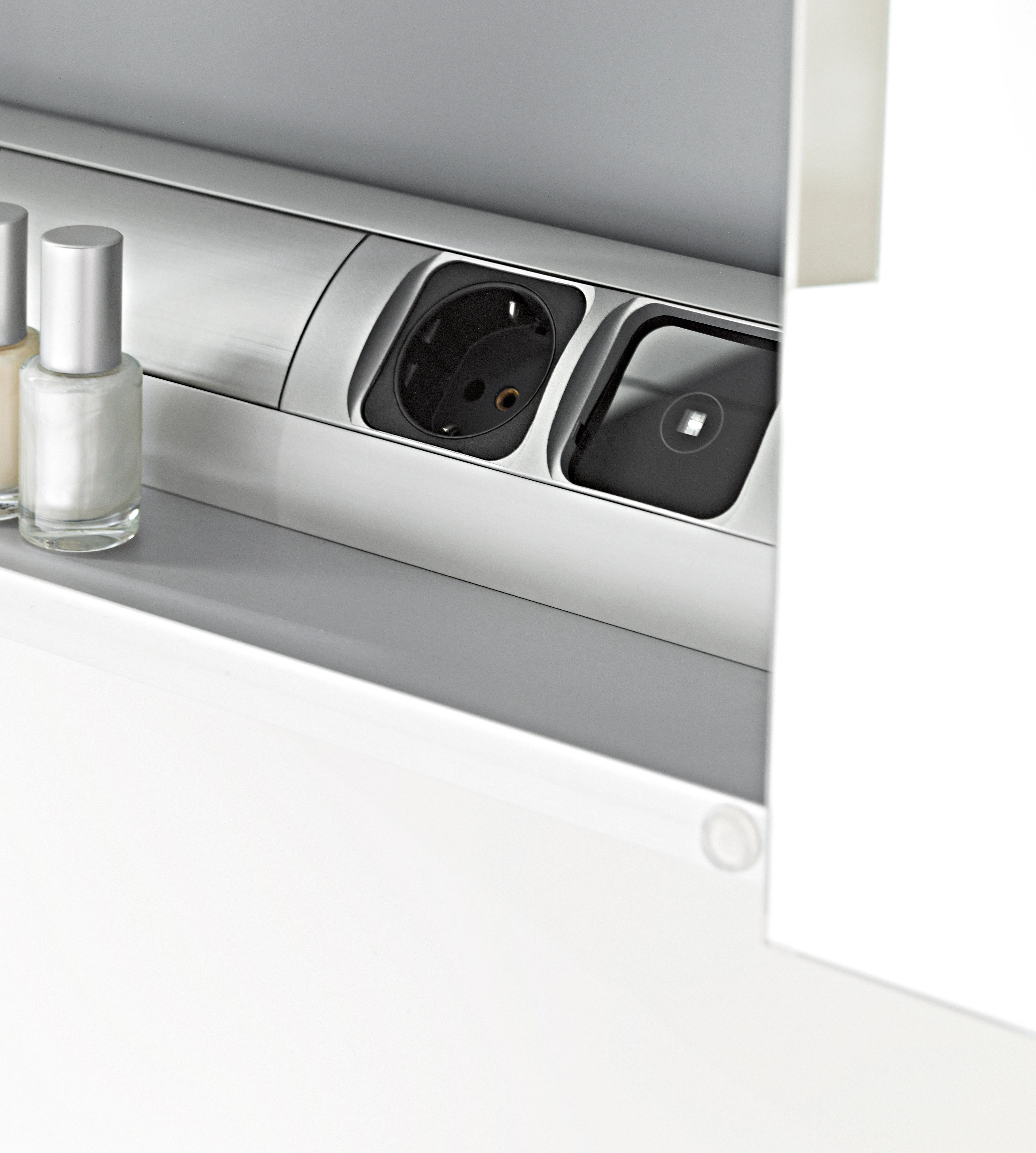 Villeroy & Boch Einbau-Spiegelschrank „My View-In“ 801 × 747 × 107 mm in White Matt Villeroy & Boch Einbau-Spiegelschrank „My View-In“ 801 × 747 × 107 mm in White Matt