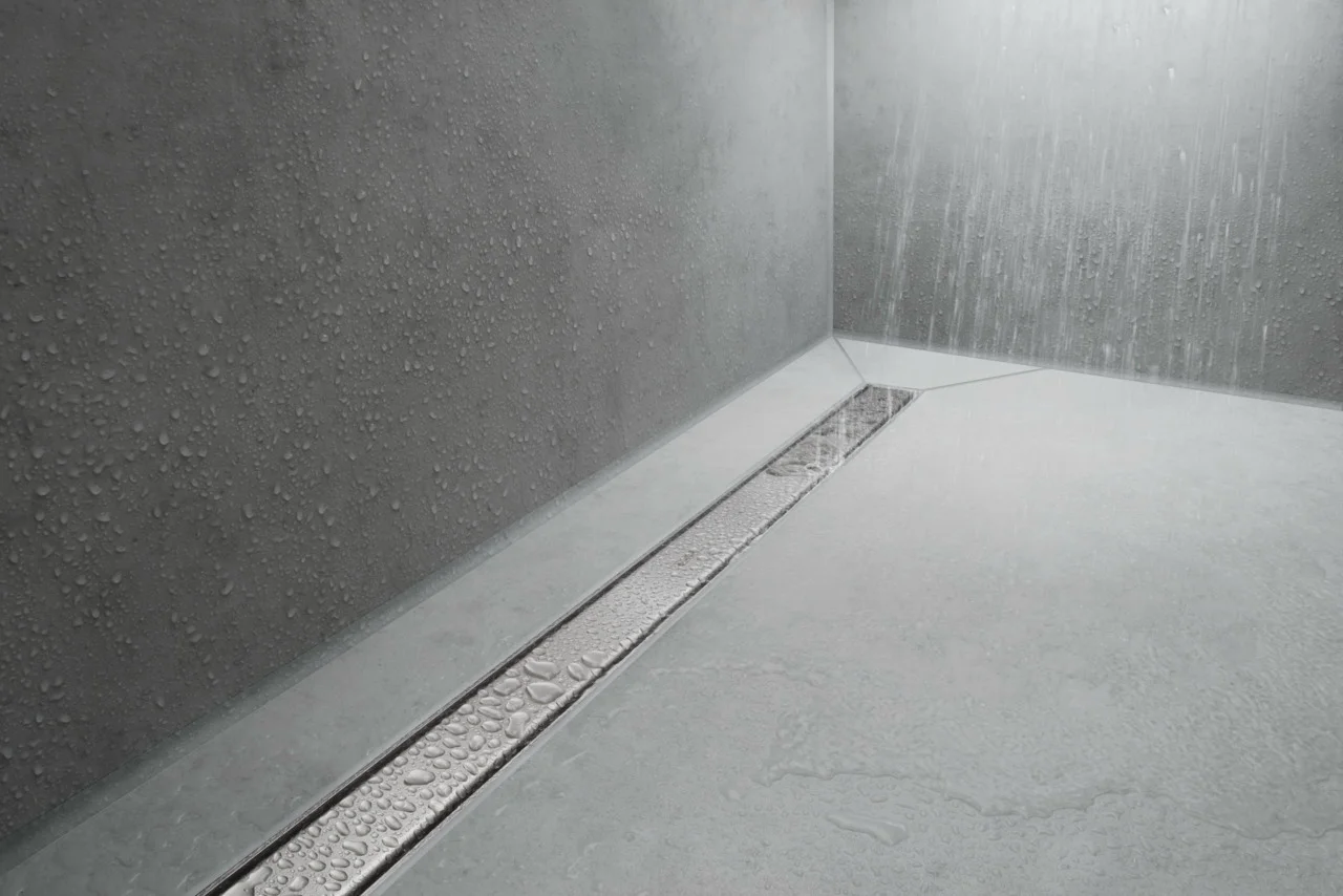 Hansgrohe RainDrain Match Duschrinne 1200 mm mit höhenverstellbarem Rahmen, Edelstahl gebürstet