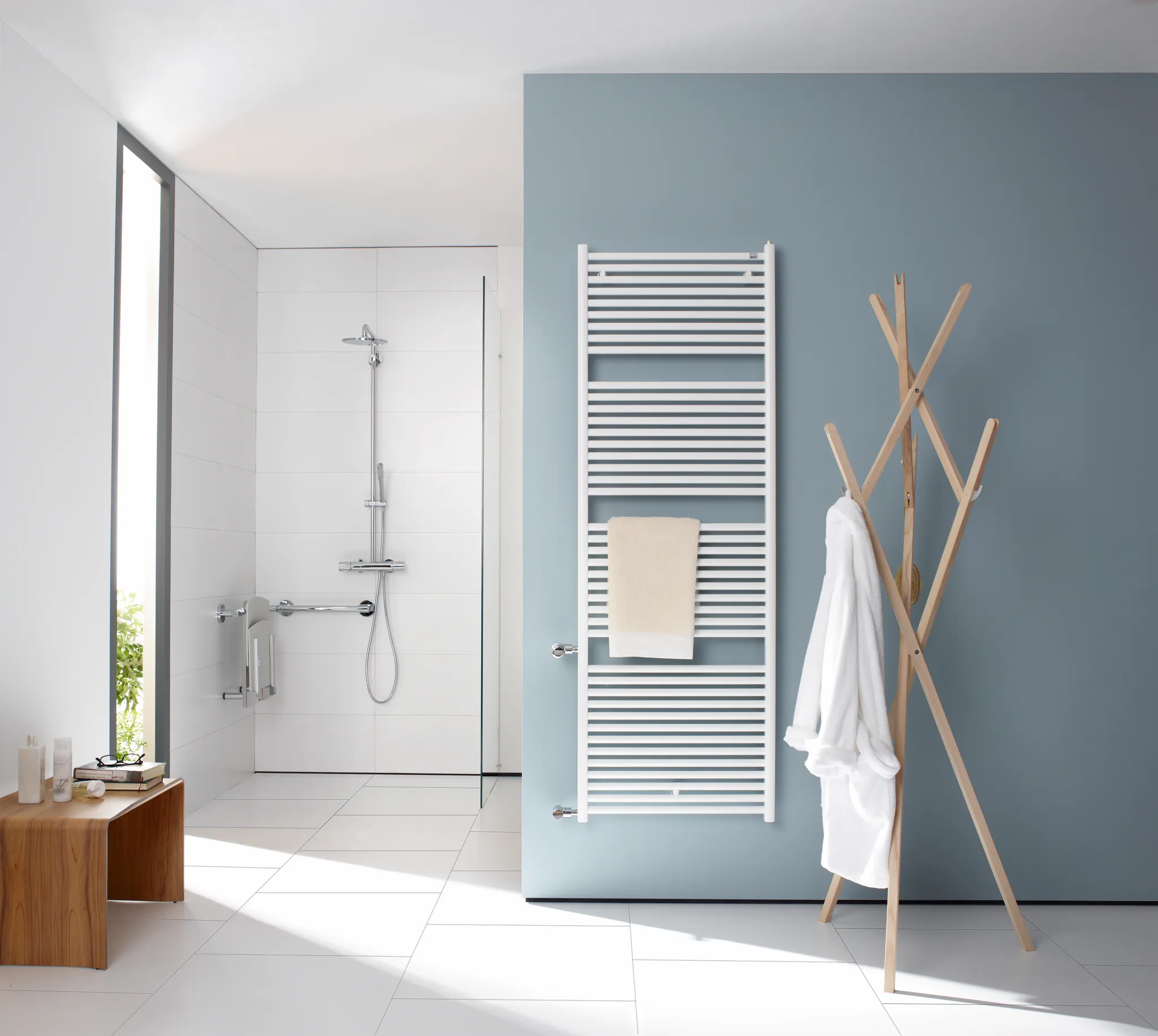 Zehnder Design-Heizkörper „Toga“ Austauschmodell 60 × 176 cm in White Quartz Zehnder Design-Heizkörper „Toga“ Austauschmodell 60 × 176 cm in White Quartz