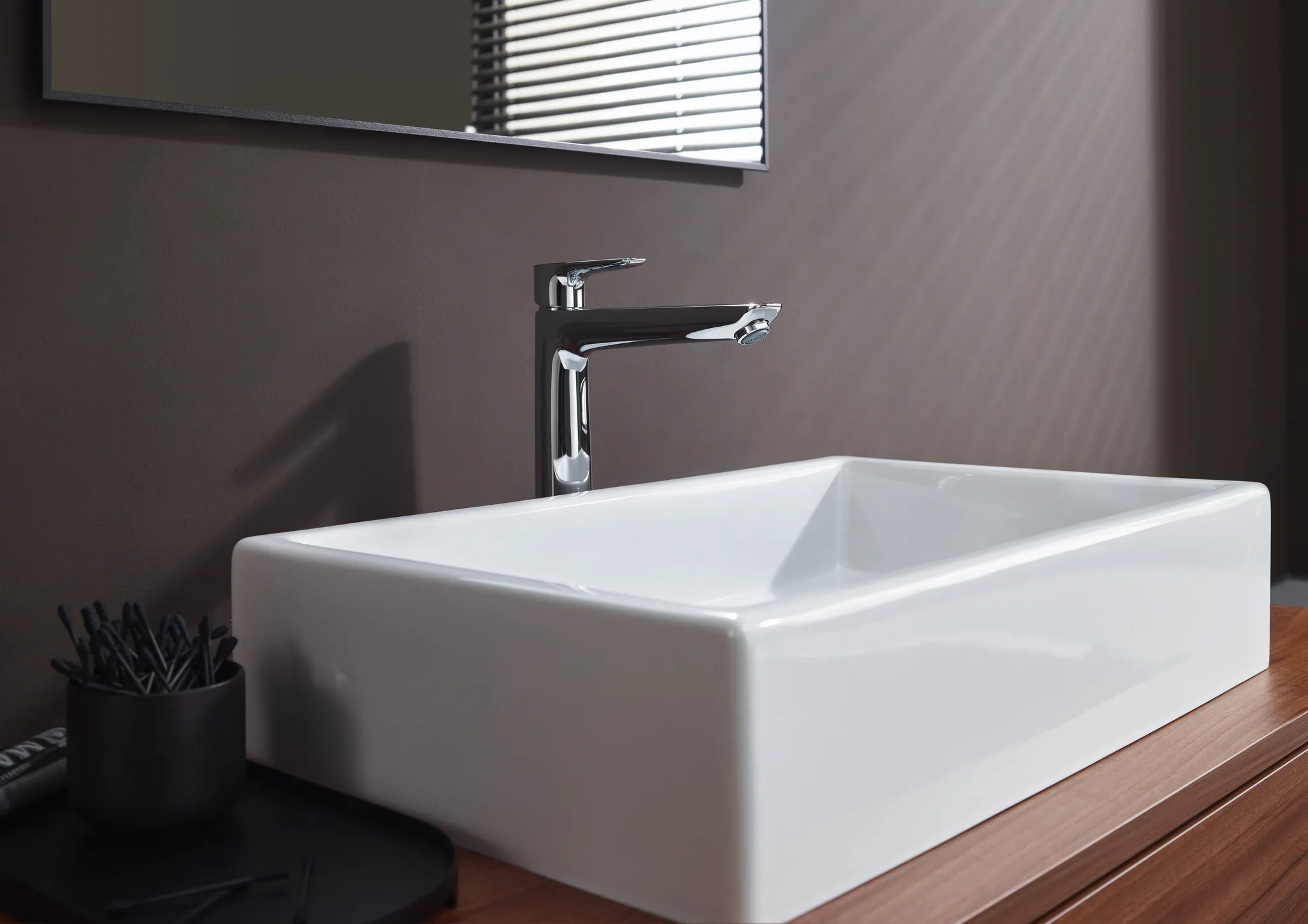 Hansgrohe Talis E Einhebel-Waschtischmischer 240, Chrom Hansgrohe Talis E Einhebel-Waschtischmischer 240, Chrom