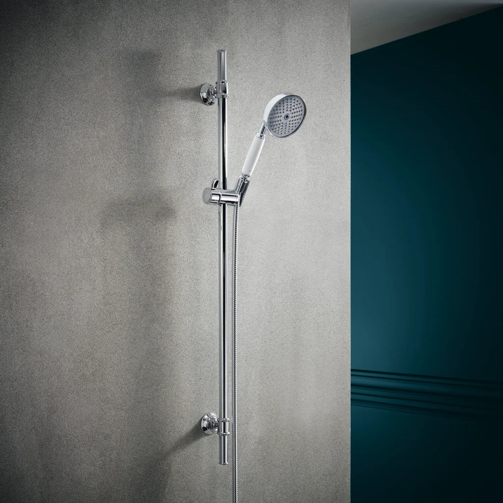 Hansgrohe AXOR Montreux Brausenset chrom, 0,90 m, Brausekopf 100 mm, RainAir Strahl, QuickClean, max. Durchfluss 16 l/min bei 3 bar