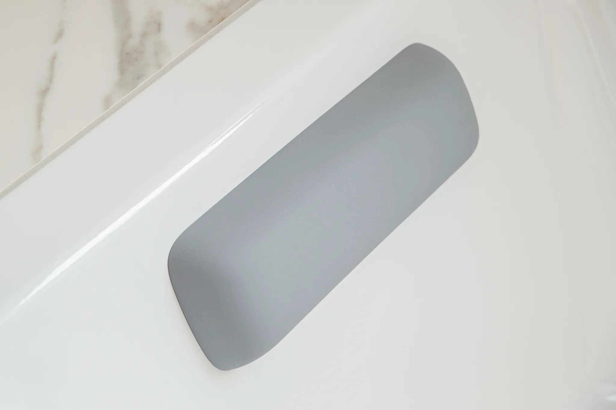 Kaldewei Multifunktionskissen „Experience“ 35 × 12 cm in grau (2 Stück) Kaldewei Multifunktionskissen „Experience“ 35 × 12 cm in grau (2 Stück)