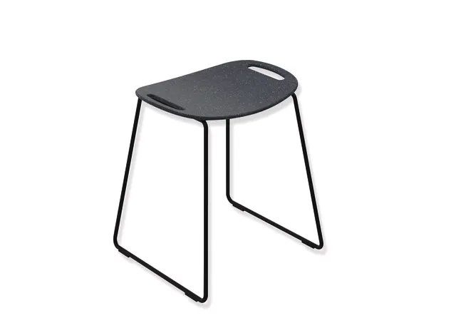 Duschhocker, Gestell schwarz tiefmatt pulverbeschichtet, Sitzfläche aus hochwertigem PIR Kunststoff (Post-Industrial-Recycling), Höhe 508 mm, Breite 462 mm, Sitzhöhe 482 mm, Sitzfläche 462 mm breit, in Farbe JB (schwarz tiefmatt-Waldgrün) Duschhocker, Gestell schwarz tiefmatt pulverbeschichtet, Sitzfläche aus hochwertigem PIR Kunststoff (Post-Industrial-Recycling), Höhe 508 mm, Breite 462 mm, Sitzhöhe 482 mm, Sitzfläche 462 mm breit, in Farbe JB (schwarz tiefmatt-Waldgrün)