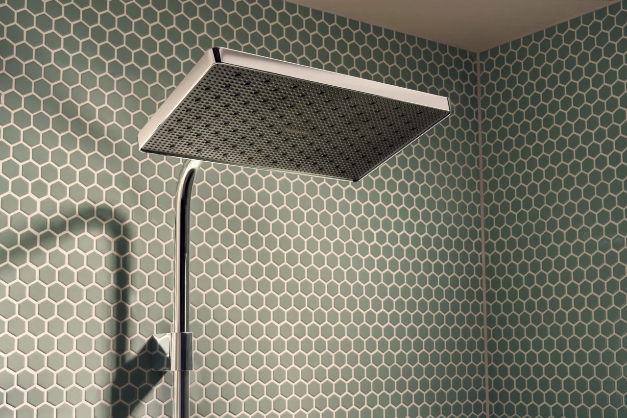 Activera Q Showerpipe 290/180 1jet EcoSmart mit ShowerTablet Select 360 Varia, Oberfläche: Chrom