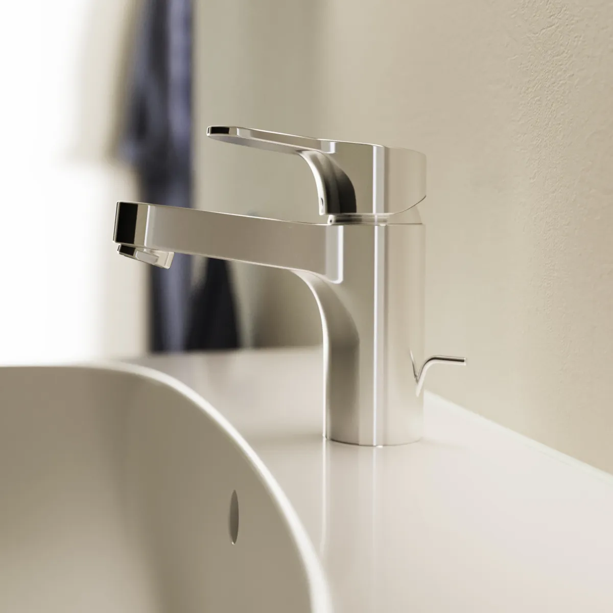 Waschtischarmatur H80 Cerabase 3,8 l/min, mit Metall-Ablaufgarnitur Ausladung 106mm Chrom 1G/MIN Waschtischarmatur H80 Cerabase 3,8 l/min, mit Metall-Ablaufgarnitur Ausladung 106mm Chrom 1G/MIN