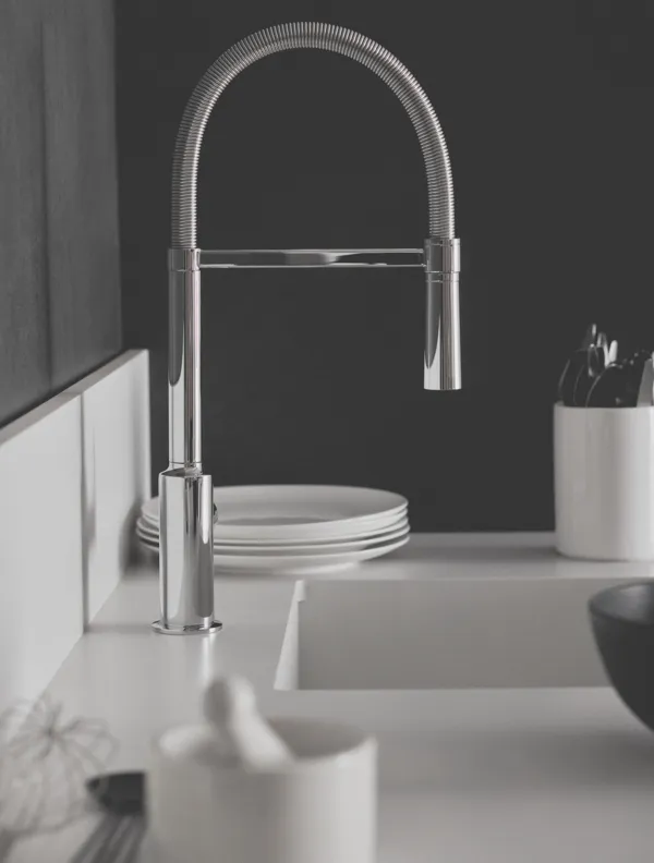 Küchenarmatur Ceralook, Semi-Profi, Ausl. mit Federarm und HB, Ausladung 215mm, Chrom Küchenarmatur Ceralook, Semi-Profi, Ausl. mit Federarm und HB, Ausladung 215mm, Chrom