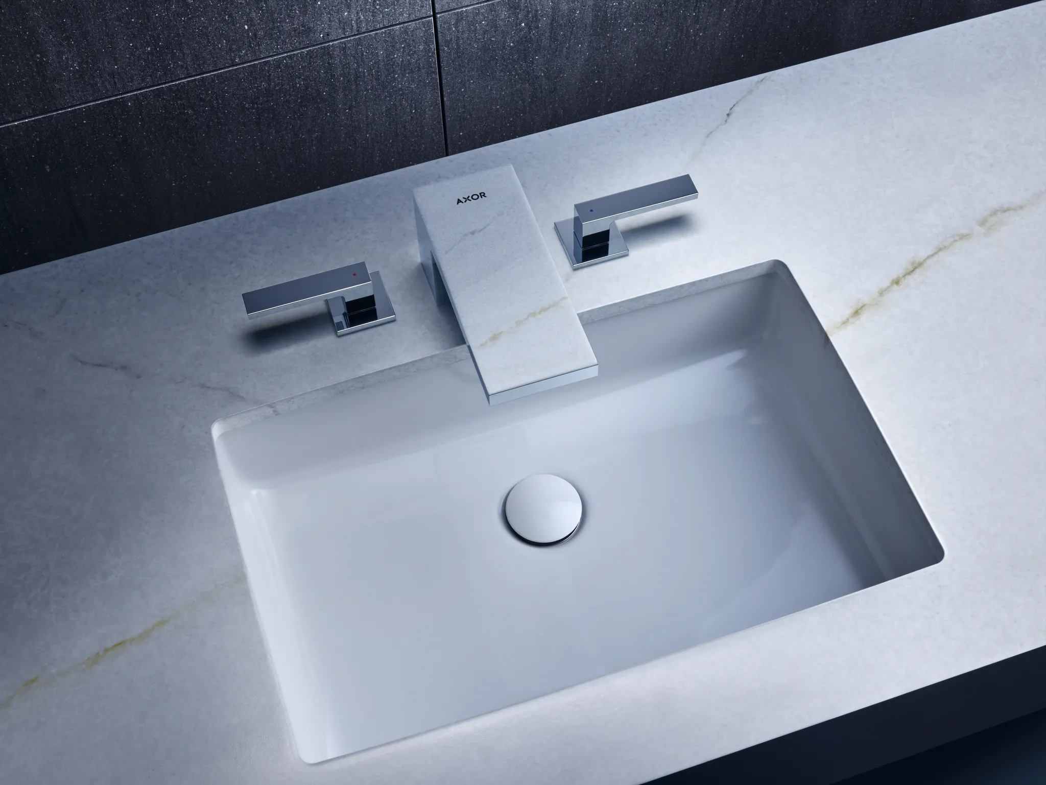 Hansgrohe AXOR MyEdition 3-Loch Waschtischarmatur 70 mit Push-Open Ablaufgarnitur, Chrom Hansgrohe AXOR MyEdition 3-Loch Waschtischarmatur 70 mit Push-Open Ablaufgarnitur, Chrom
