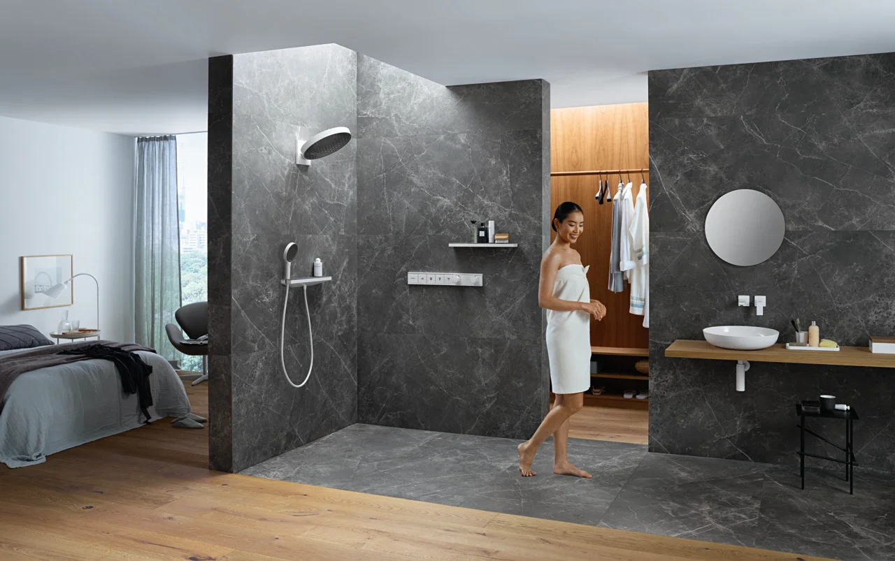 Hansgrohe Rainfinity Kopfbrause 360° 3jet, Wandmontage mattweiß, 360 mm Brausekopfgröße, DN15 Anschluss
