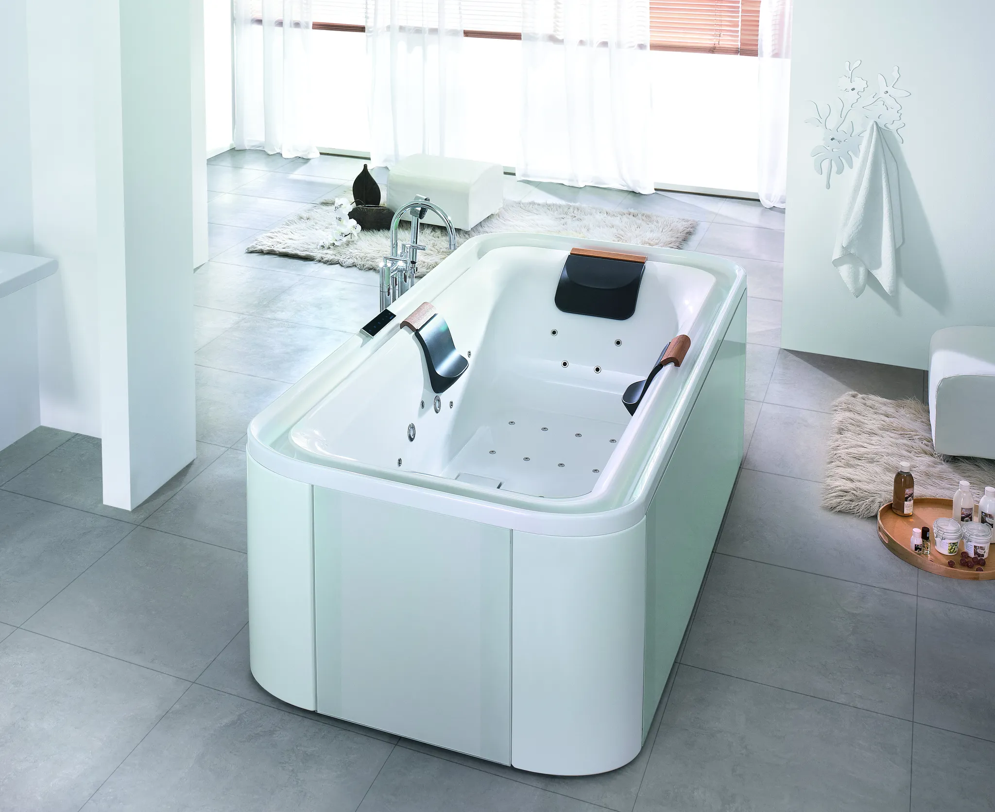 Hoesch Whirlwanne „Ergo+“ mit Whirlsystem rechteck 207,5 × 195 cm in Weiß Hoesch Whirlwanne „Ergo+“ mit Whirlsystem rechteck 207,5 × 195 cm in Weiß