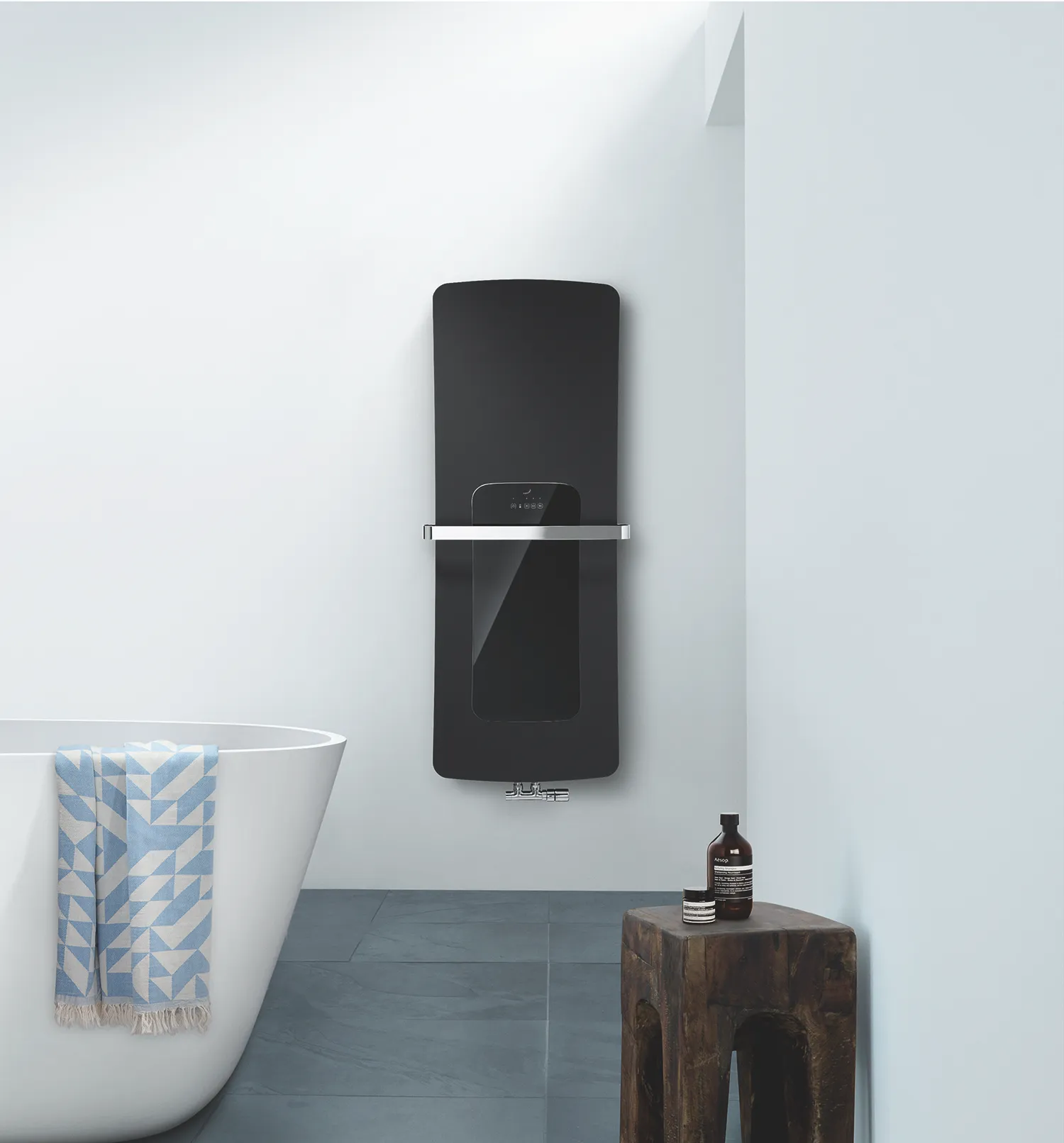Hybridheizkörper „Folio Hybrid“ 54 × 179,6 cm in schwarz Hybridheizkörper „Folio Hybrid“ 54 × 179,6 cm in schwarz