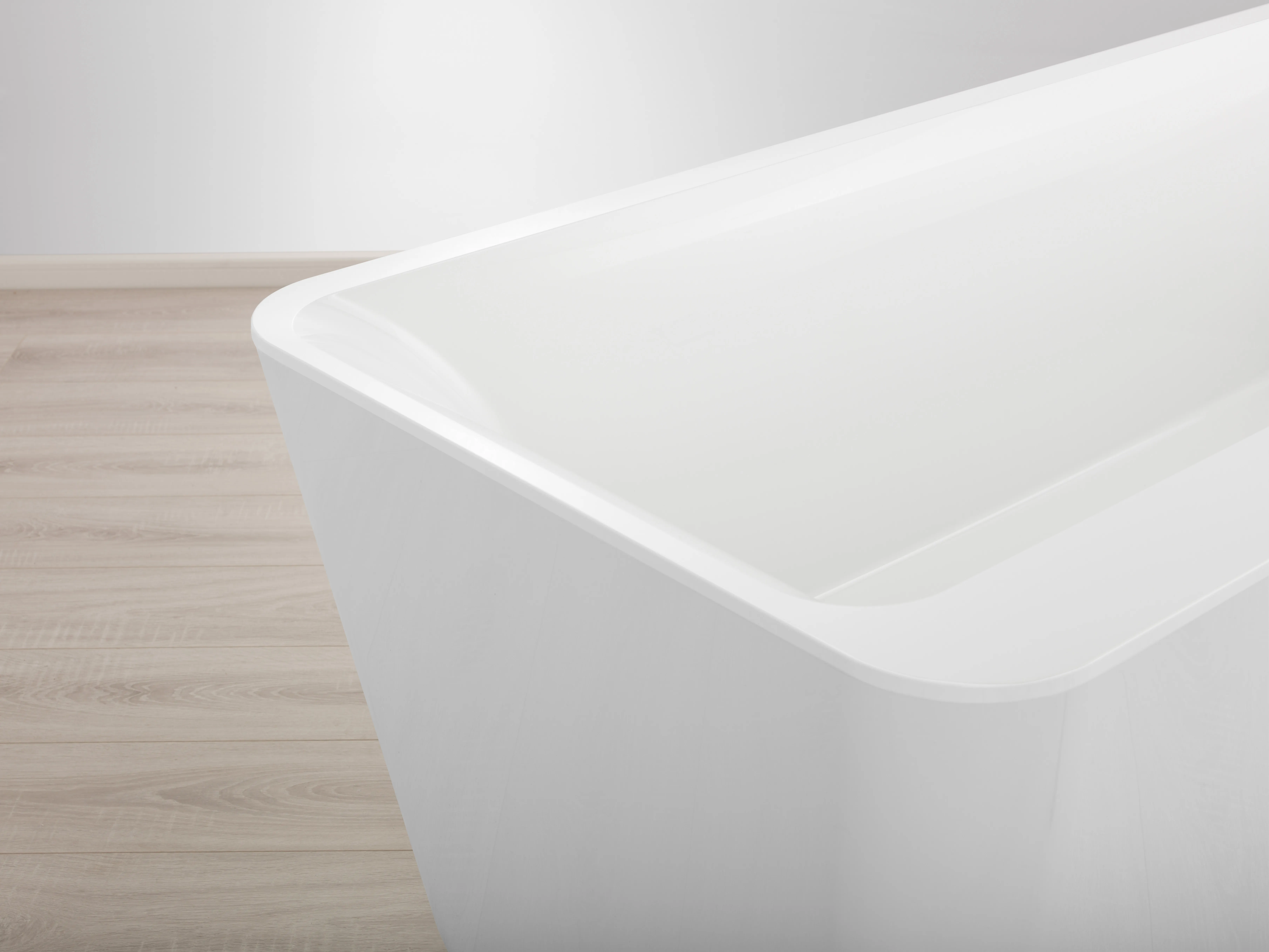 Villeroy & Boch Badewanne „Squaro Edge 12“ inkl. Schürze freistehend rechteck 180 × 80 cm, Mittelablauf in Weiß Alpin