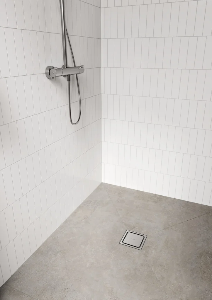 Hansgrohe RainDrain Spot Plus Komplettset Punktablauf 150x150 mm Edelstahl V2A höhenverstellbar bis zu 35 l/min Ablaufleistung
